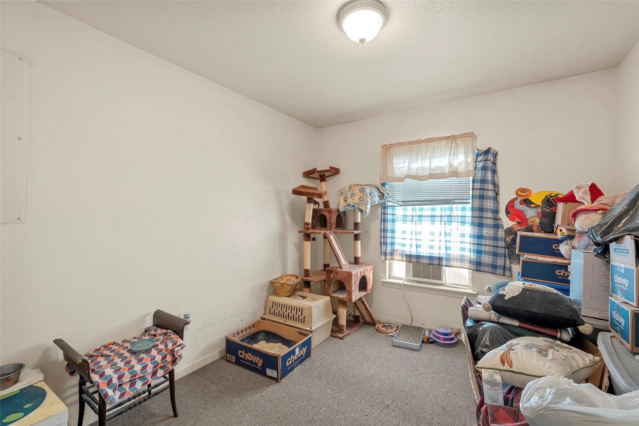 Single Family Residence For Sale in Mc Lennan County , 5288 Ft Graham Road, West, Texas 76691, 3 Bedrooms, 2 Bathrooms, Garage spaces, 1,232 Sqft, built in 2003, Price $175,000, mls#21103610, Real Estate Agent in West, Homes For Sale in Mc Lennan county, Homes For Sale in West, Realtor in West Texas, Real Estate Brokerage Independent Realty Texas, Luminita Cordes Realtor