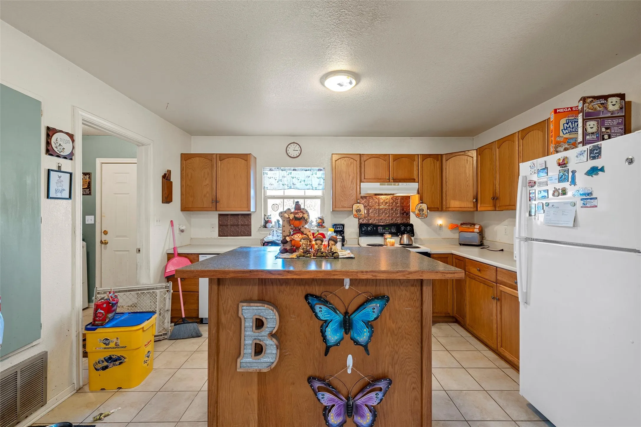 Single Family Residence For Sale in Mc Lennan County , 5288 Ft Graham Road, West, Texas 76691, 3 Bedrooms, 2 Bathrooms, Garage spaces, 1,232 Sqft, built in 2003, Price $175,000, mls#21103610, Real Estate Agent in West, Homes For Sale in Mc Lennan county, Homes For Sale in West, Realtor in West Texas, Real Estate Brokerage Independent Realty Texas, Luminita Cordes Realtor