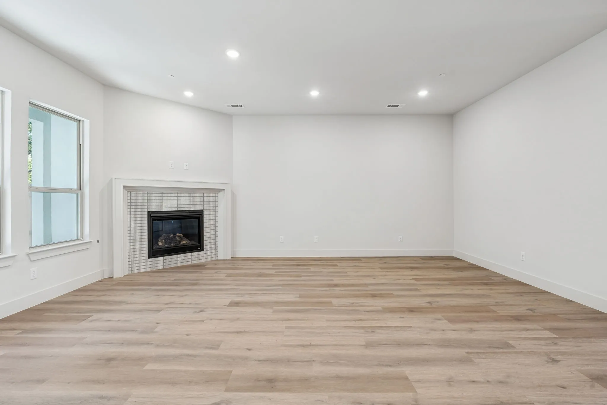 Gas fireplace.