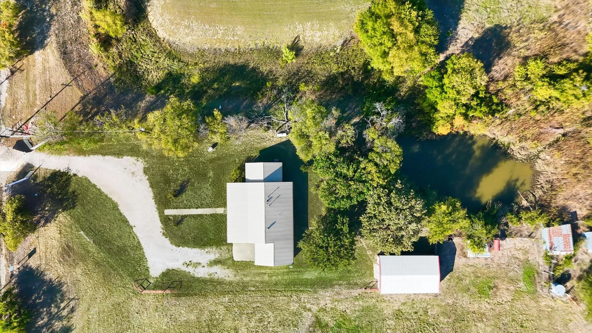 Single Family Residence For Sale in Tarrant County , 11320 Willow Springs Road, Haslet, Texas 76052, 3 Bedroom, 2 Bathroom, 1 Garage spaces, 1,554 Sqft, built in 1998, Preowned, mls#21103952, Real Estate Agent in Haslet, Homes For Sale in Tarrant county, Homes For Sale in Haslet, Realtor in Haslet Texas, Real Estate Brokerage Independent Realty Texas, Luminita Cordes Realtor
