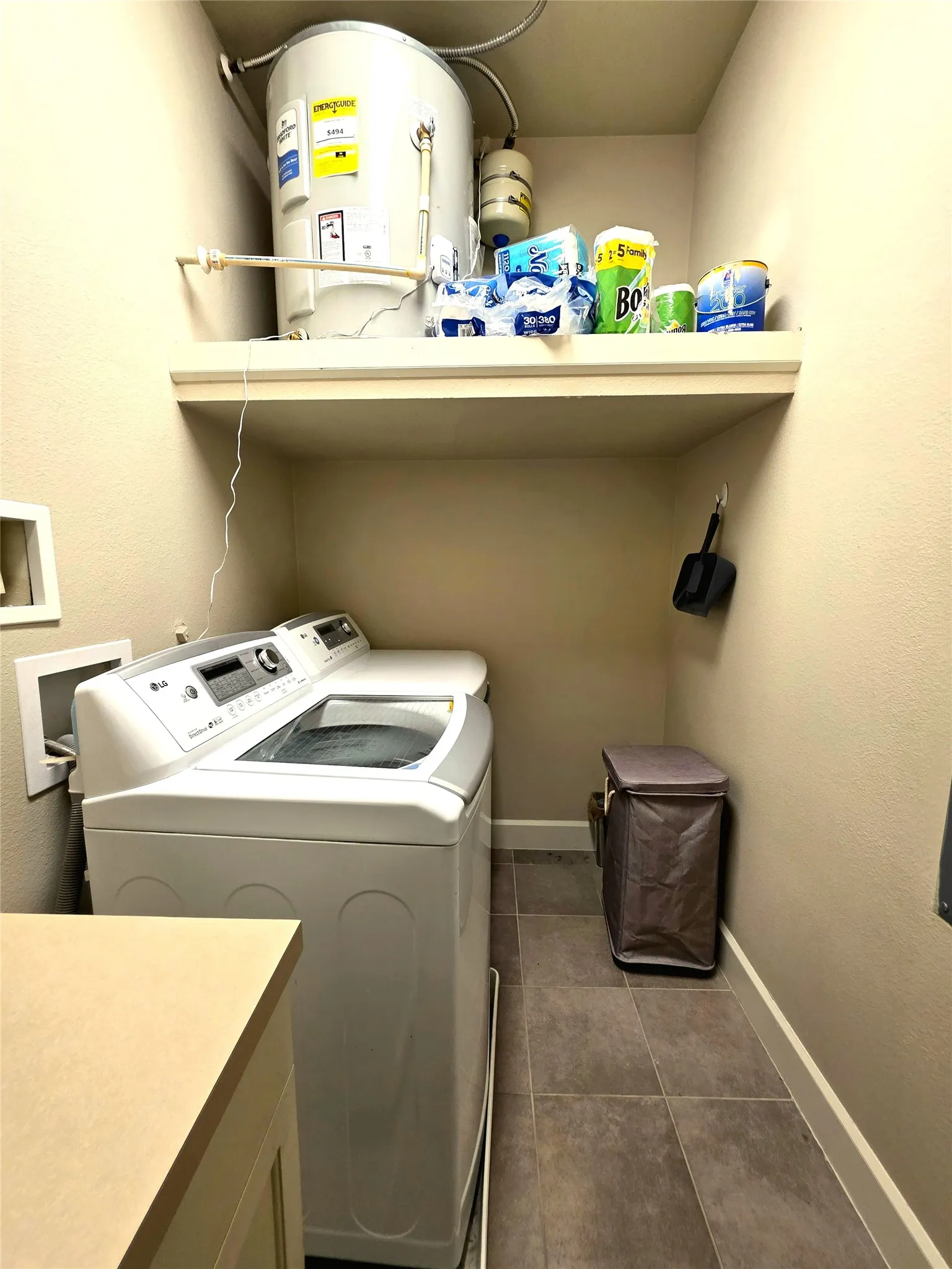 Condominium For Rent in Tarrant County , 2800 Sandage Avenue 206, Fort Worth, Texas 76109, 3 Bedrooms, 3 Bathrooms, 2 Garage spaces, 1,866 Sqft, built in 2008, Preowned, Price $3,150, mls#21098694, Real Estate Agent in Fort Worth, Homes For Rent in Tarrant county, Homes For Rent in Fort Worth, Realtor in Fort Worth Texas, Real Estate Brokerage Independent Realty Texas, Luminita Cordes Realtor