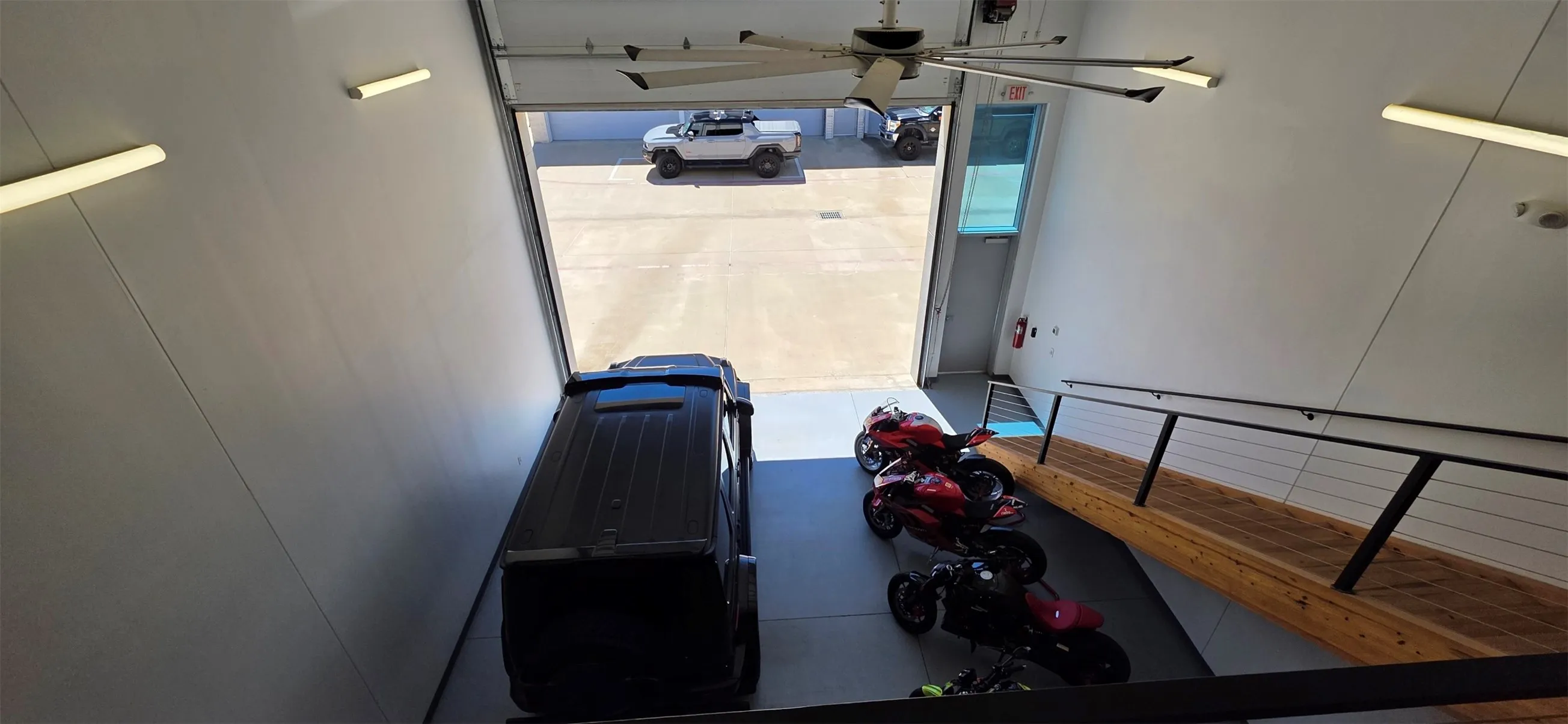 Garage with a ceiling fan