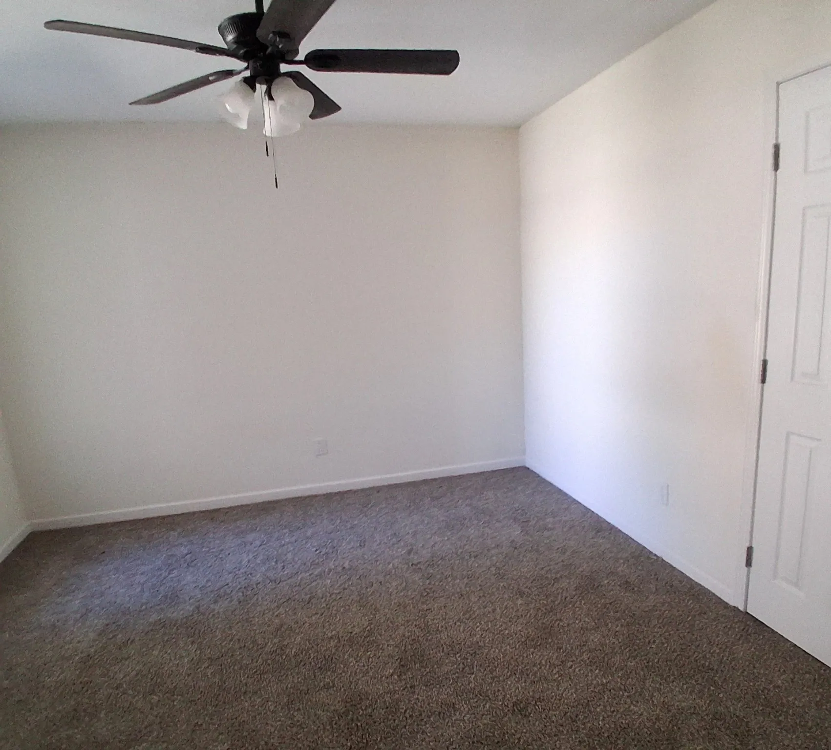 Single Family Residence For Sale in Fannin County , 5291 Fm 2029, Telephone, Texas 75488, 4 Bedroom, 3 Bathroom, 2 Garage spaces, 2,643 Sqft, built in 1993, mls#21102822, Real Estate Agent in Telephone, Homes For Sale in Fannin county, Homes For Sale in Telephone, Realtor in Telephone Texas, Real Estate Brokerage Independent Realty Texas, Luminita Cordes Realtor