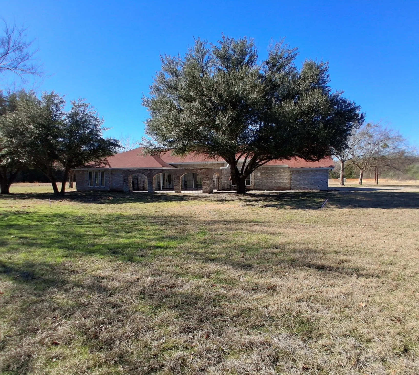 Single Family Residence For Sale in Fannin County , 5291 Fm 2029, Telephone, Texas 75488, 4 Bedroom, 3 Bathroom, 2 Garage spaces, 2,643 Sqft, built in 1993, mls#21102822, Real Estate Agent in Telephone, Homes For Sale in Fannin county, Homes For Sale in Telephone, Realtor in Telephone Texas, Real Estate Brokerage Independent Realty Texas, Luminita Cordes Realtor