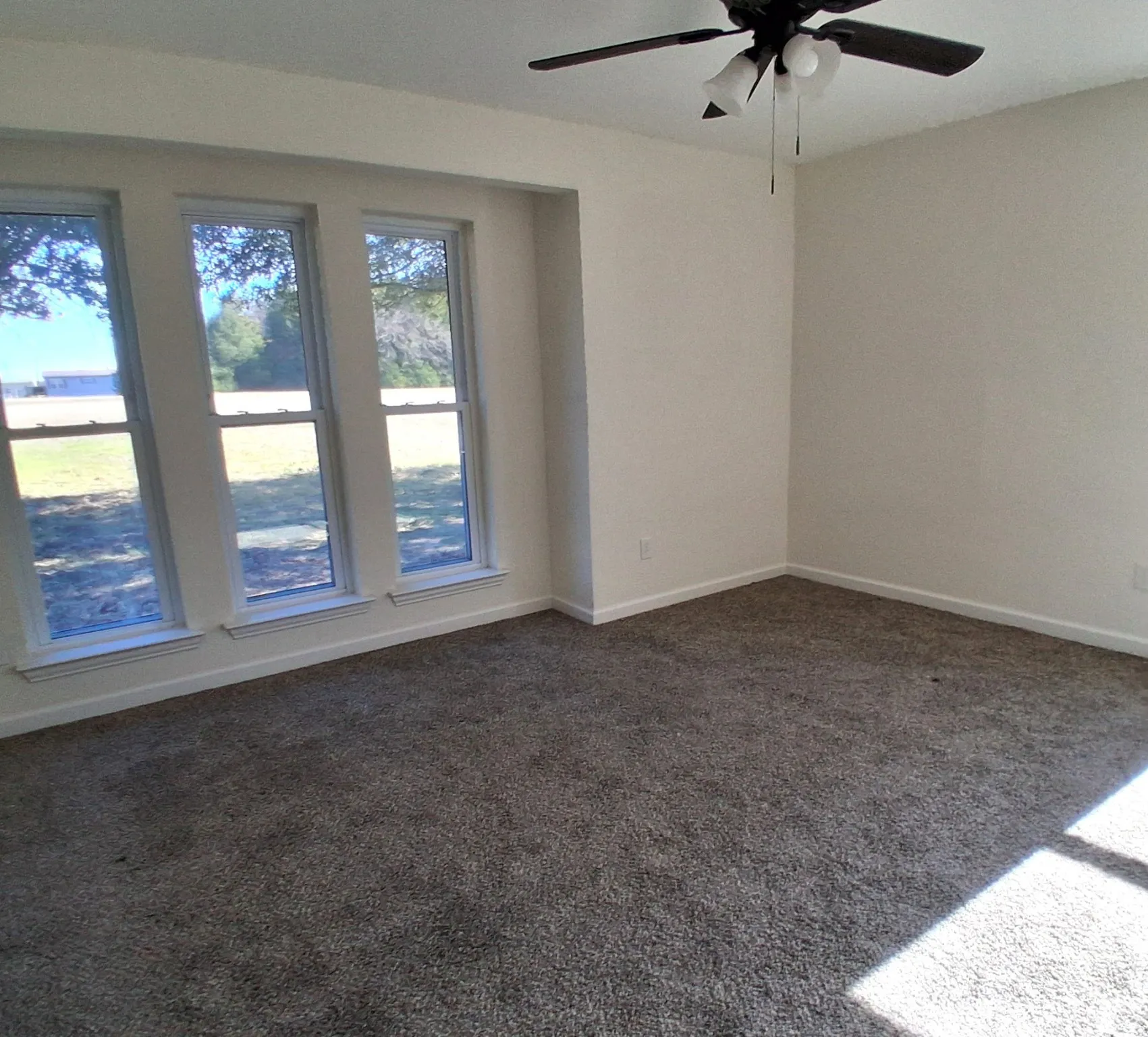 Single Family Residence For Sale in Fannin County , 5291 Fm 2029, Telephone, Texas 75488, 4 Bedroom, 3 Bathroom, 2 Garage spaces, 2,643 Sqft, built in 1993, mls#21102822, Real Estate Agent in Telephone, Homes For Sale in Fannin county, Homes For Sale in Telephone, Realtor in Telephone Texas, Real Estate Brokerage Independent Realty Texas, Luminita Cordes Realtor