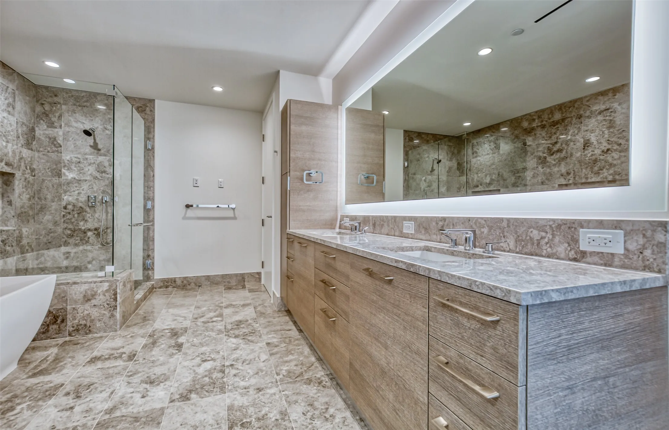 Condominium For Sale in Collin County , 7901 Windrose Avenue 1001, Plano, Texas 75024, 2 Bedrooms, 3 Bathrooms, 2 Garage spaces, 2,245 Sqft, built in 2019, Price $1,730,000, mls#21097552, Real Estate Agent in Plano, Homes For Sale in Collin county, Homes For Sale in Plano, Realtor in Plano Texas, Real Estate Brokerage Independent Realty Texas, Luminita Cordes Realtor