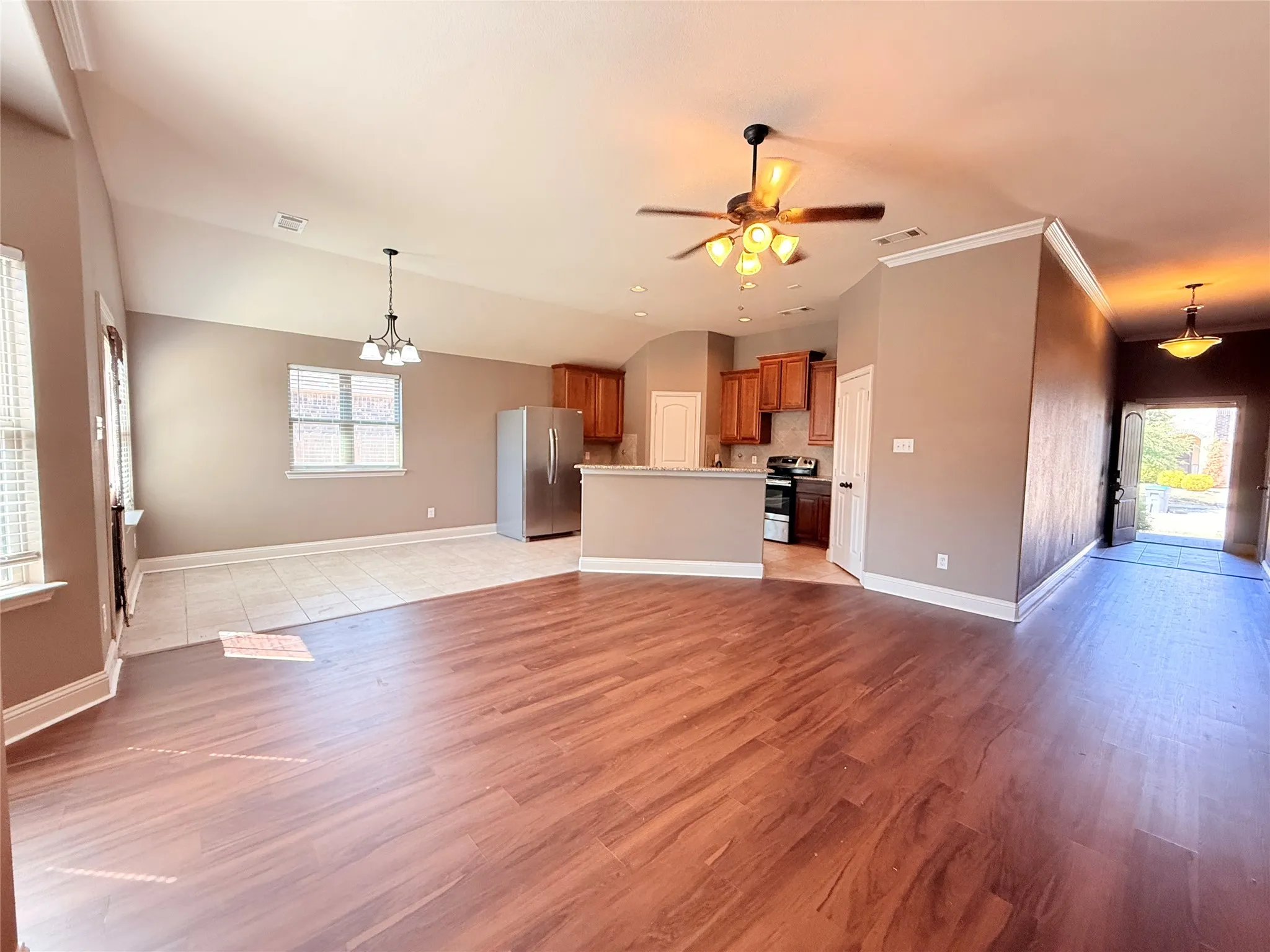 Single Family Residence For Sale in Kaufman County , 2106 Danibelle Drive, Forney, Texas 75126, 4 Bedroom, 2 Bathroom, 2 Garage spaces, 1,950 Sqft, built in 2017, mls#21102878, Real Estate Agent in Forney, Homes For Sale in Kaufman county, Homes For Sale in Forney, Realtor in Forney Texas, Real Estate Brokerage Independent Realty Texas, Luminita Cordes Realtor