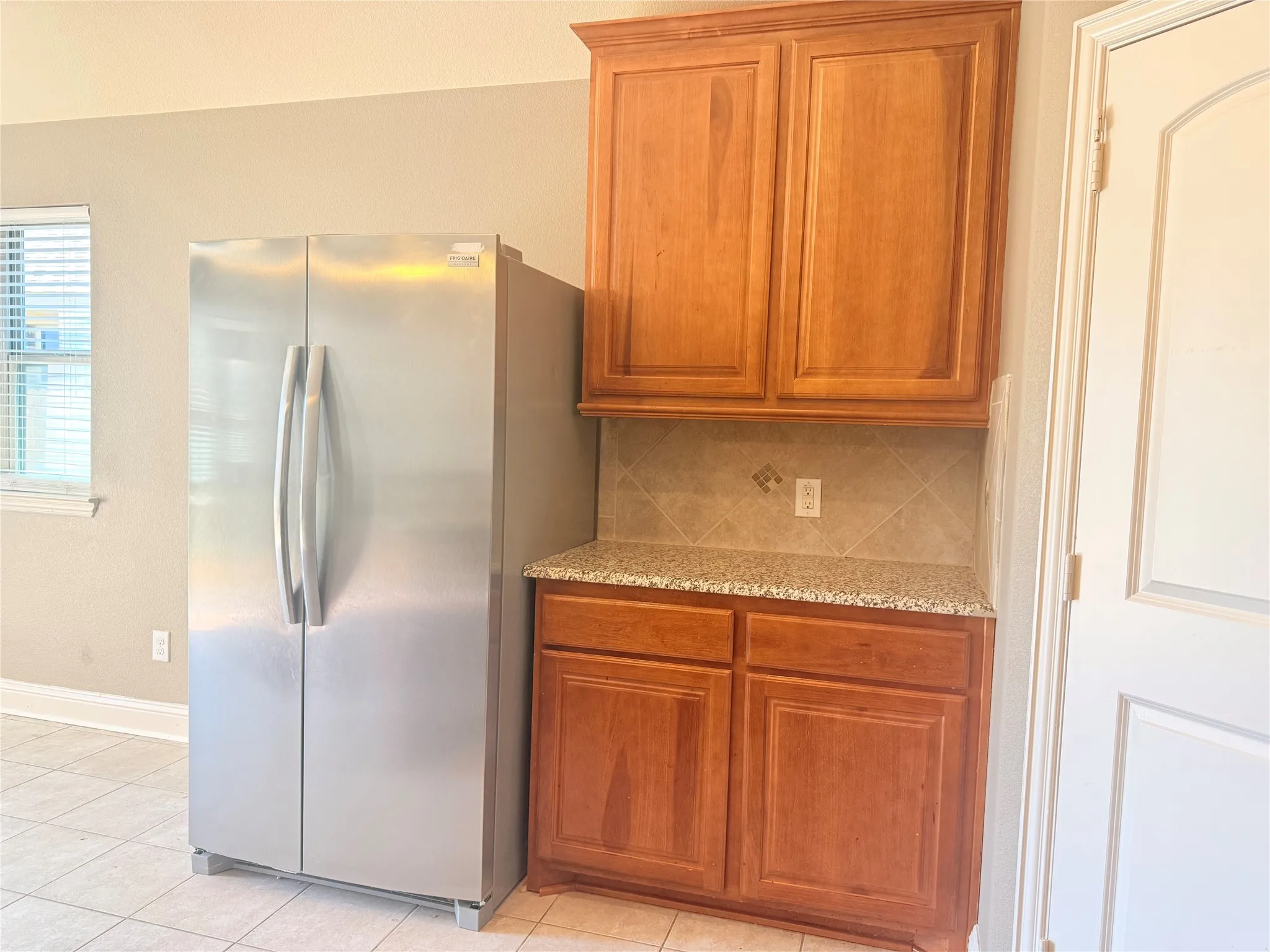 Single Family Residence For Sale in Kaufman County , 2106 Danibelle Drive, Forney, Texas 75126, 4 Bedroom, 2 Bathroom, 2 Garage spaces, 1,950 Sqft, built in 2017, mls#21102878, Real Estate Agent in Forney, Homes For Sale in Kaufman county, Homes For Sale in Forney, Realtor in Forney Texas, Real Estate Brokerage Independent Realty Texas, Luminita Cordes Realtor
