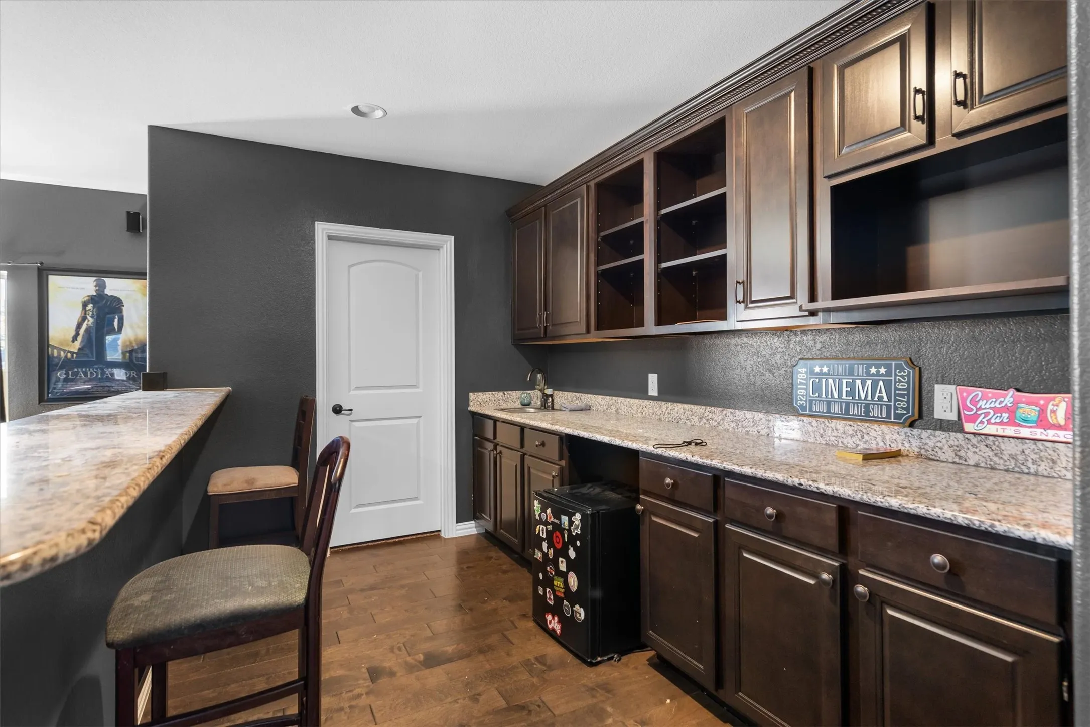 Single Family Residence For Sale in Tarrant County , 7280 Cana, Grand Prairie, Texas 75054, 5 Bedroom, 5 Bathroom, 2 Garage spaces, 4,537 Sqft, built in 2013, Preowned, Price $600,000, mls#21099681, Real Estate Agent in Grand Prairie, Homes For Sale in Tarrant county, Homes For Sale in Grand Prairie, Realtor in Grand Prairie Texas, Real Estate Brokerage Independent Realty Texas, Luminita Cordes Realtor