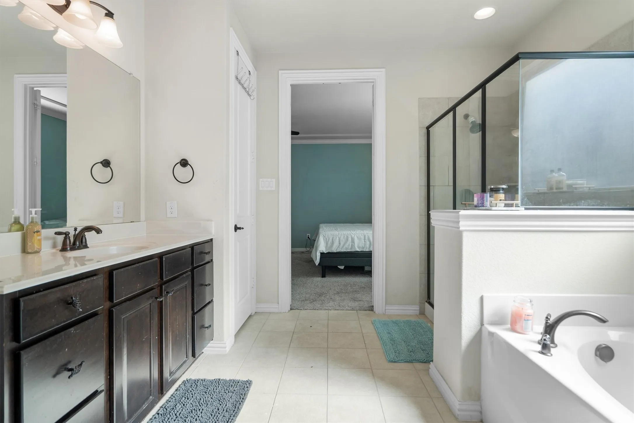 Single Family Residence For Sale in Tarrant County , 7280 Cana, Grand Prairie, Texas 75054, 5 Bedroom, 5 Bathroom, 2 Garage spaces, 4,537 Sqft, built in 2013, Preowned, Price $600,000, mls#21099681, Real Estate Agent in Grand Prairie, Homes For Sale in Tarrant county, Homes For Sale in Grand Prairie, Realtor in Grand Prairie Texas, Real Estate Brokerage Independent Realty Texas, Luminita Cordes Realtor