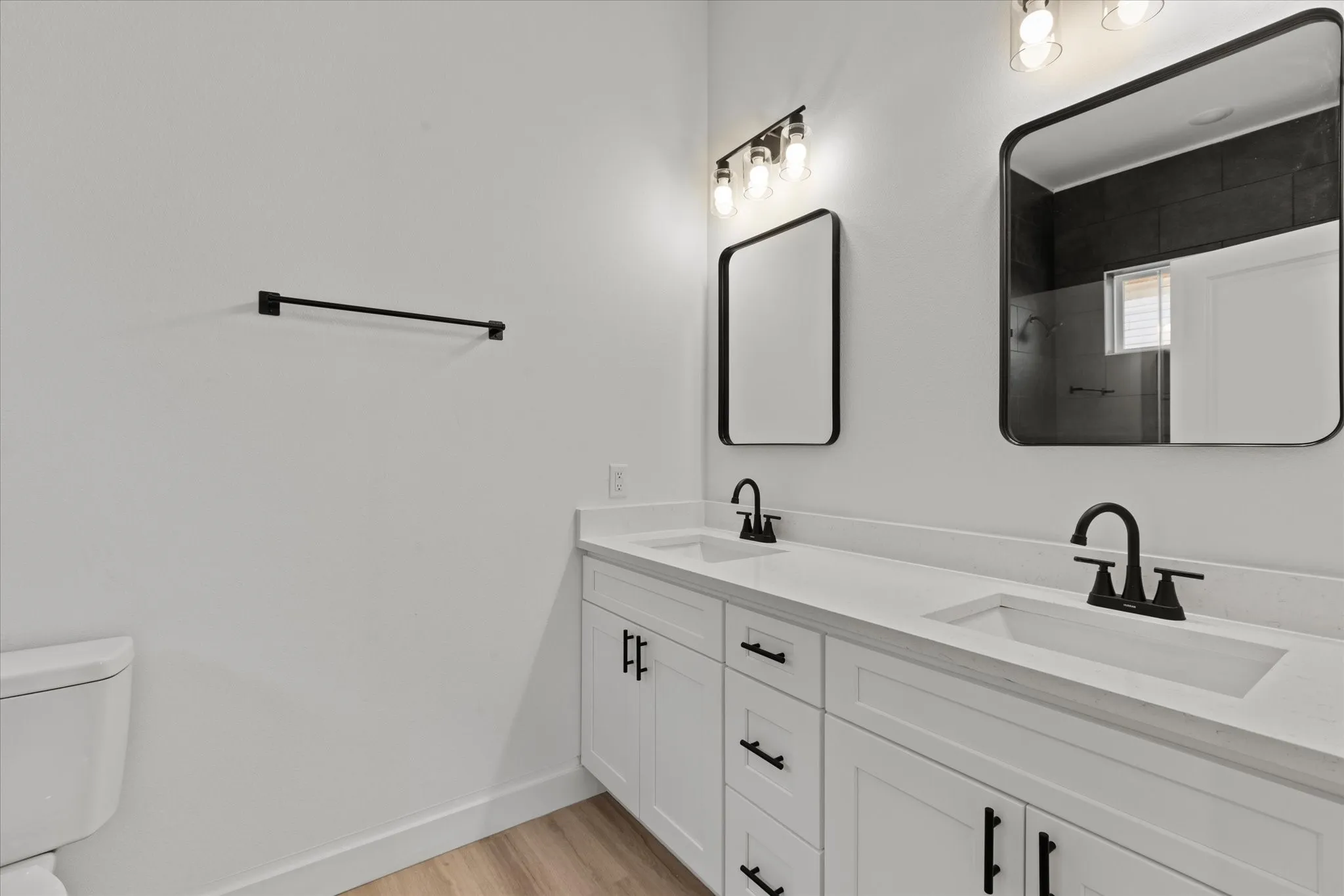 Single Family Residence For Sale in Grayson County , 919 W Day Street, Denison, Texas 75020, 3 Bedroom, 2 Bathroom, 2 Garage spaces, 1,377 Sqft, built in 2026, New Construction - Complete, mls#21105124, Real Estate Agent in Denison, Homes For Sale in Grayson county, Homes For Sale in Denison, Realtor in Denison Texas, Real Estate Brokerage Independent Realty Texas, Luminita Cordes Realtor