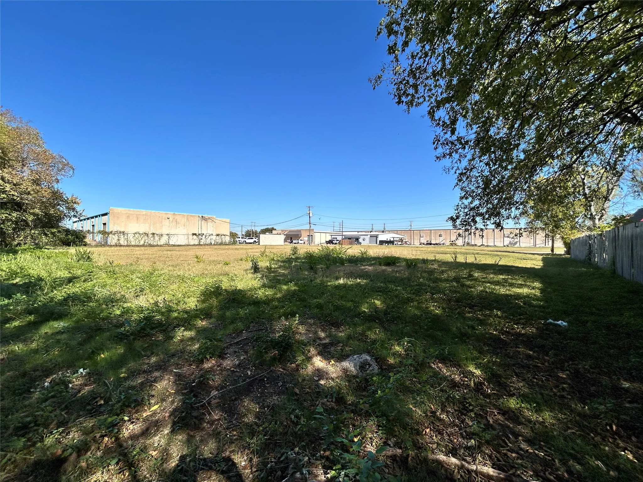 Unimproved Land For Sale in Tarrant County , 2115 Solona Street, Haltom City, Texas 76117, 0, 0, Garage spaces, 0 Sqft, built in 1987, Preowned, mls#21105675, Real Estate Agent in Haltom City, Homes For Sale in Tarrant county, Homes For Sale in Haltom City, Realtor in Haltom City Texas, Real Estate Brokerage Independent Realty Texas, Luminita Cordes Realtor