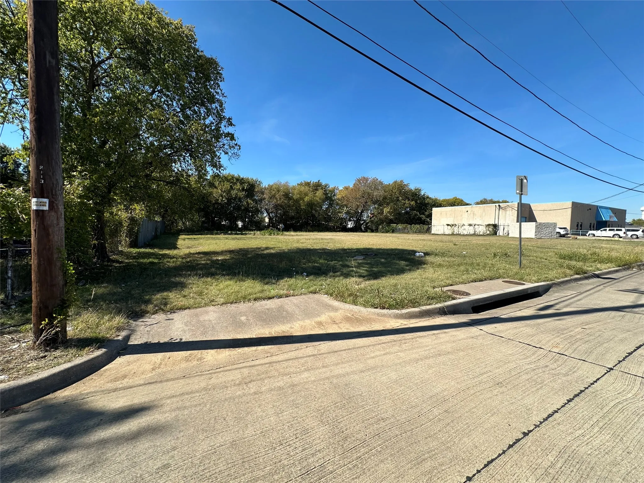 Unimproved Land For Sale in Tarrant County , 2115 Solona Street, Haltom City, Texas 76117, 0, 0, Garage spaces, 0 Sqft, built in 1987, Preowned, mls#21105675, Real Estate Agent in Haltom City, Homes For Sale in Tarrant county, Homes For Sale in Haltom City, Realtor in Haltom City Texas, Real Estate Brokerage Independent Realty Texas, Luminita Cordes Realtor