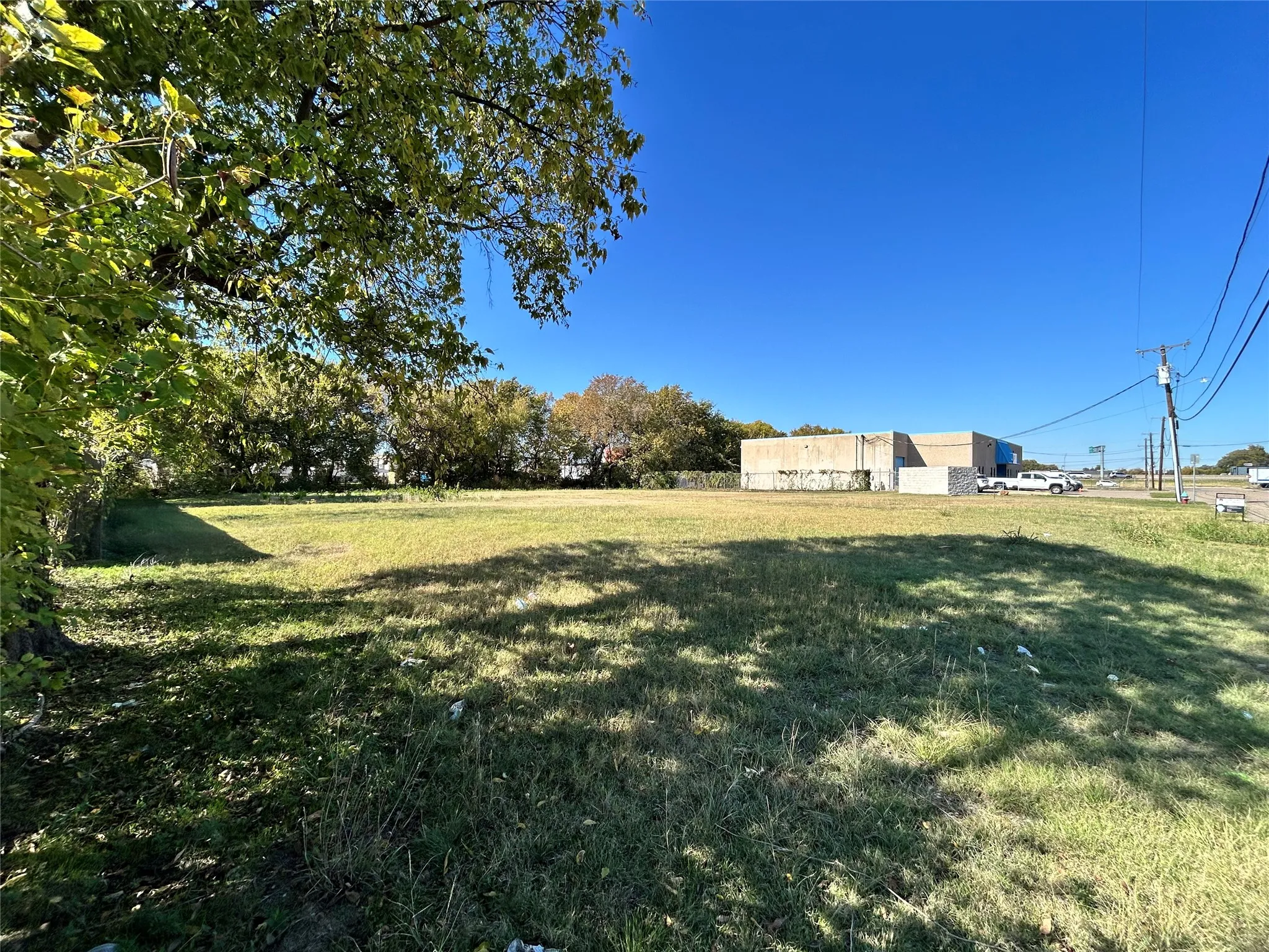Unimproved Land For Sale in Tarrant County , 2115 Solona Street, Haltom City, Texas 76117, 0, 0, Garage spaces, 0 Sqft, built in 1987, Preowned, mls#21105675, Real Estate Agent in Haltom City, Homes For Sale in Tarrant county, Homes For Sale in Haltom City, Realtor in Haltom City Texas, Real Estate Brokerage Independent Realty Texas, Luminita Cordes Realtor