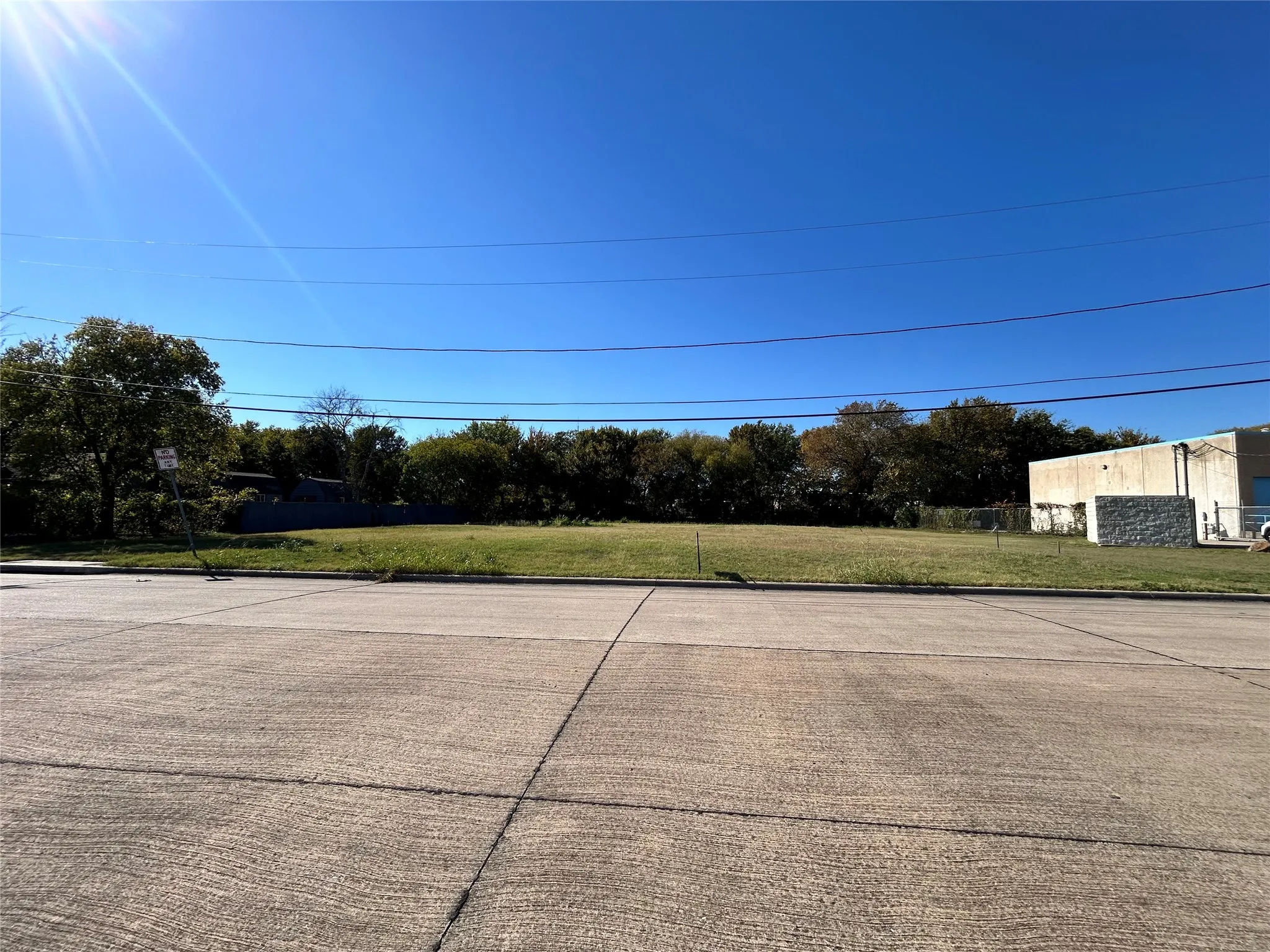 Unimproved Land For Sale in Tarrant County , 2115 Solona Street, Haltom City, Texas 76117, 0, 0, Garage spaces, 0 Sqft, built in 1987, Preowned, mls#21105675, Real Estate Agent in Haltom City, Homes For Sale in Tarrant county, Homes For Sale in Haltom City, Realtor in Haltom City Texas, Real Estate Brokerage Independent Realty Texas, Luminita Cordes Realtor