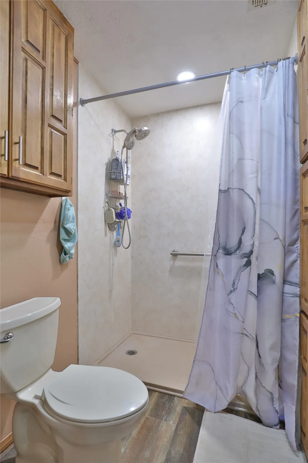 Single Family Residence For Sale in Taylor County , 448 Elmdale Road S, Abilene, Texas 79602, 3 Bedroom, 2 Bathroom, 4 Garage spaces, 2,782 Sqft, built in 1980, Preowned, mls#21105709, Real Estate Agent in Abilene, Homes For Sale in Taylor county, Homes For Sale in Abilene, Realtor in Abilene Texas, Real Estate Brokerage Independent Realty Texas, Luminita Cordes Realtor