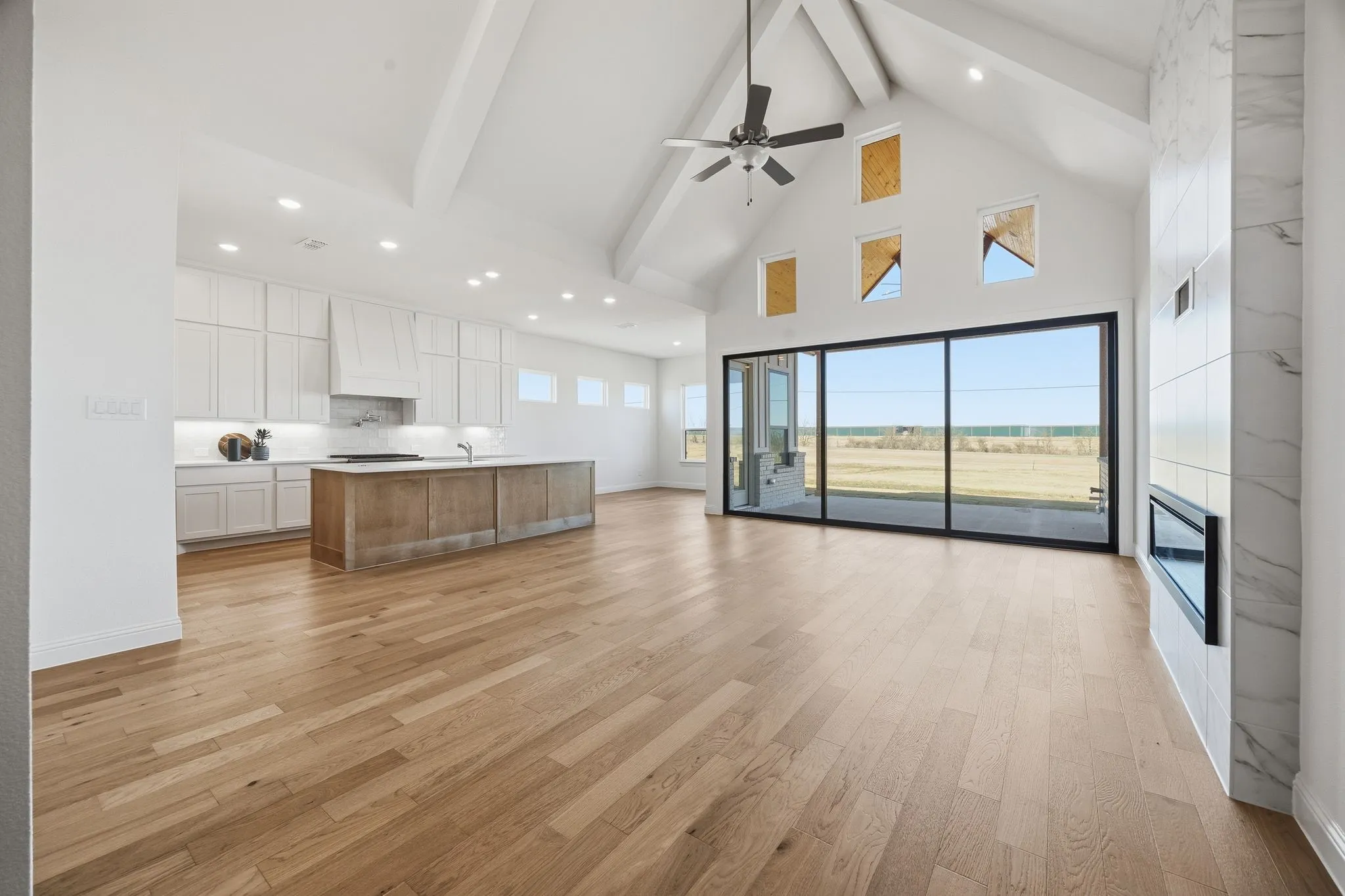Single Family Residence For Sale in Collin County , 2732 Dunnet Drive, Celina, Texas 75009, 4 Bedroom, 3 Bathroom, 3 Garage spaces, 3,001 Sqft, built in 2025, New Construction - Complete, mls#21105958, Real Estate Agent in Celina, Homes For Sale in Collin county, Homes For Sale in Celina, Realtor in Celina Texas, Real Estate Brokerage Independent Realty Texas, Luminita Cordes Realtor