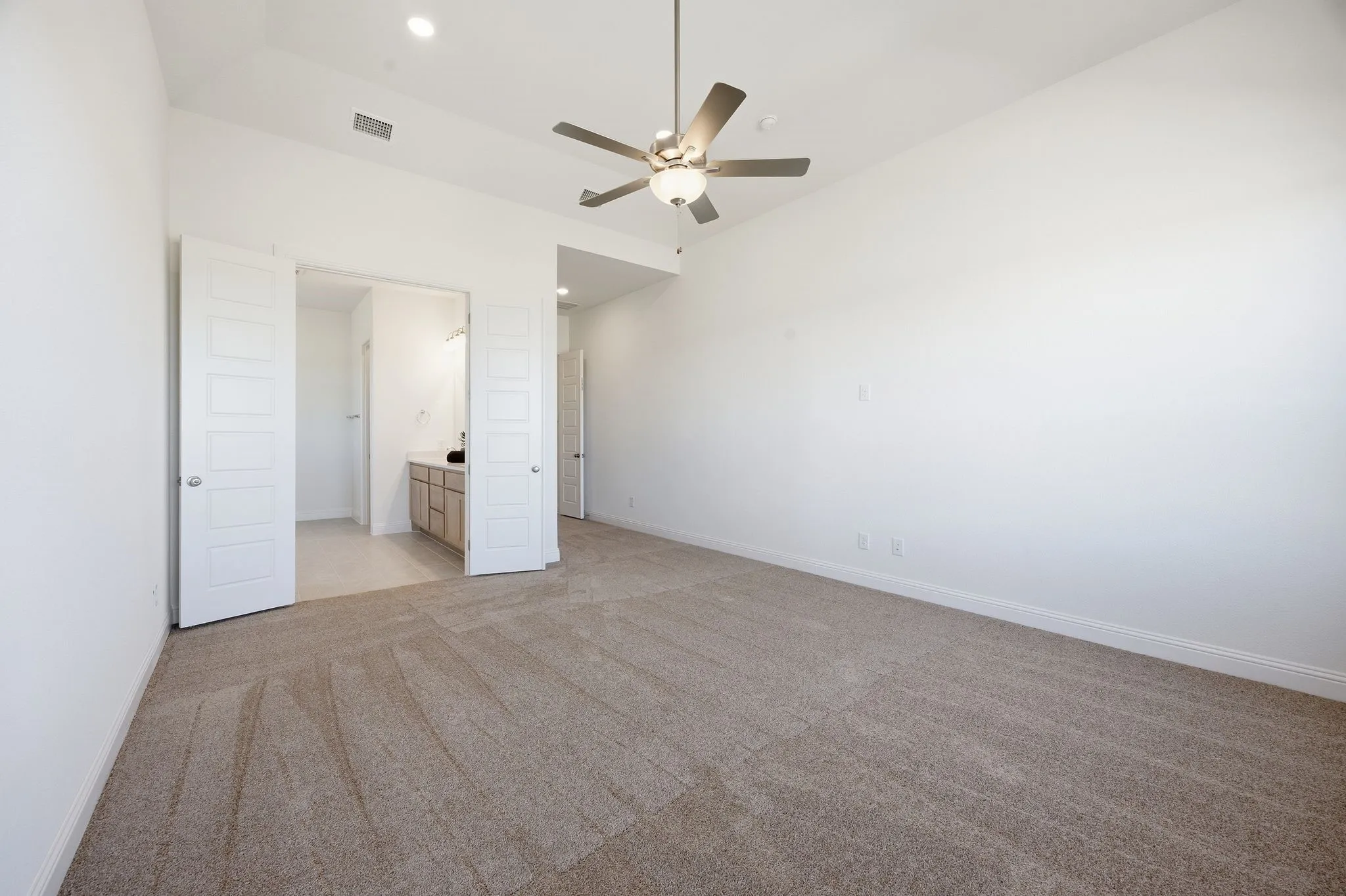Single Family Residence For Sale in Collin County , 2732 Dunnet Drive, Celina, Texas 75009, 4 Bedroom, 3 Bathroom, 3 Garage spaces, 3,001 Sqft, built in 2025, New Construction - Complete, mls#21105958, Real Estate Agent in Celina, Homes For Sale in Collin county, Homes For Sale in Celina, Realtor in Celina Texas, Real Estate Brokerage Independent Realty Texas, Luminita Cordes Realtor