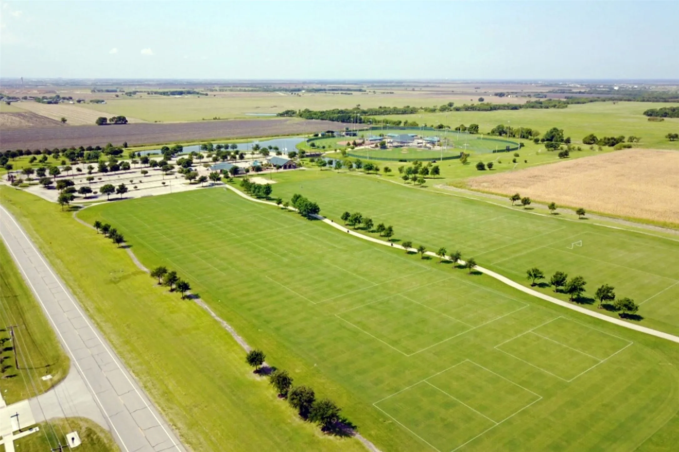 Single Family Residence For Sale in Collin County , 2732 Dunnet Drive, Celina, Texas 75009, 4 Bedroom, 3 Bathroom, 3 Garage spaces, 3,001 Sqft, built in 2025, New Construction - Complete, mls#21105958, Real Estate Agent in Celina, Homes For Sale in Collin county, Homes For Sale in Celina, Realtor in Celina Texas, Real Estate Brokerage Independent Realty Texas, Luminita Cordes Realtor