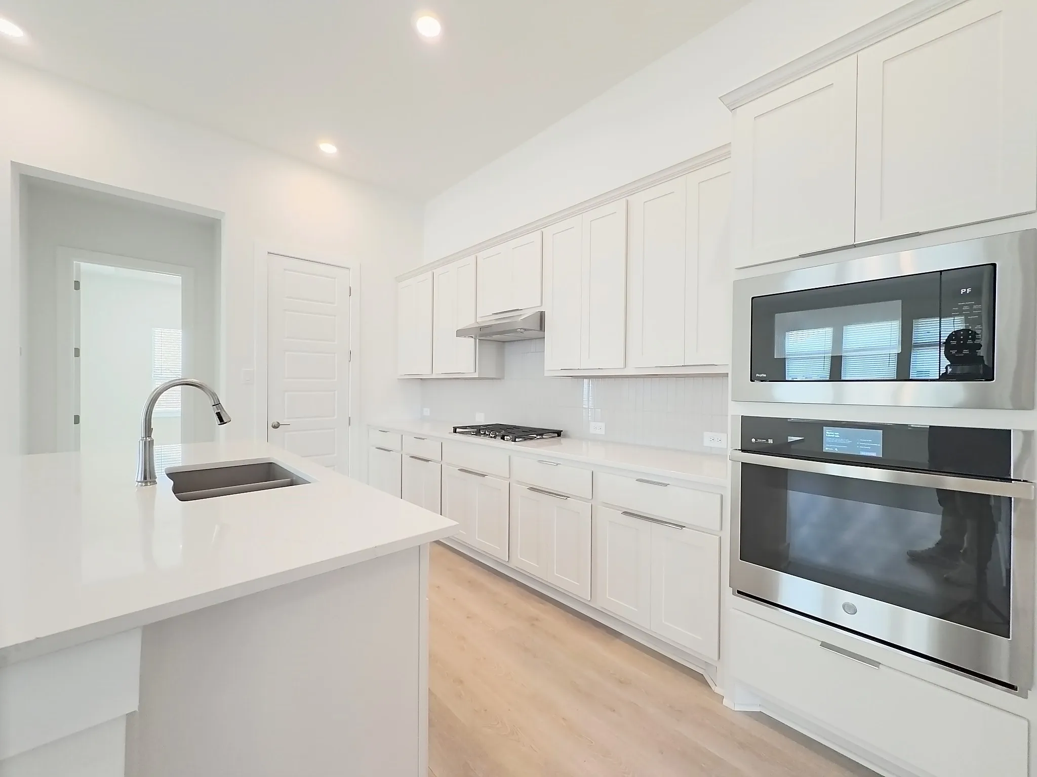 Single Family Residence For Sale in Kaufman County , 9840 Chesney Drive, Mesquite, Texas 75126, 4 Bedroom, 3 Bathroom, 2 Garage spaces, 2,610 Sqft, built in 2026, New Construction - Complete, mls#21106022, Real Estate Agent in Mesquite, Homes For Sale in Kaufman county, Homes For Sale in Mesquite, Realtor in Mesquite Texas, Real Estate Brokerage Independent Realty Texas, Luminita Cordes Realtor