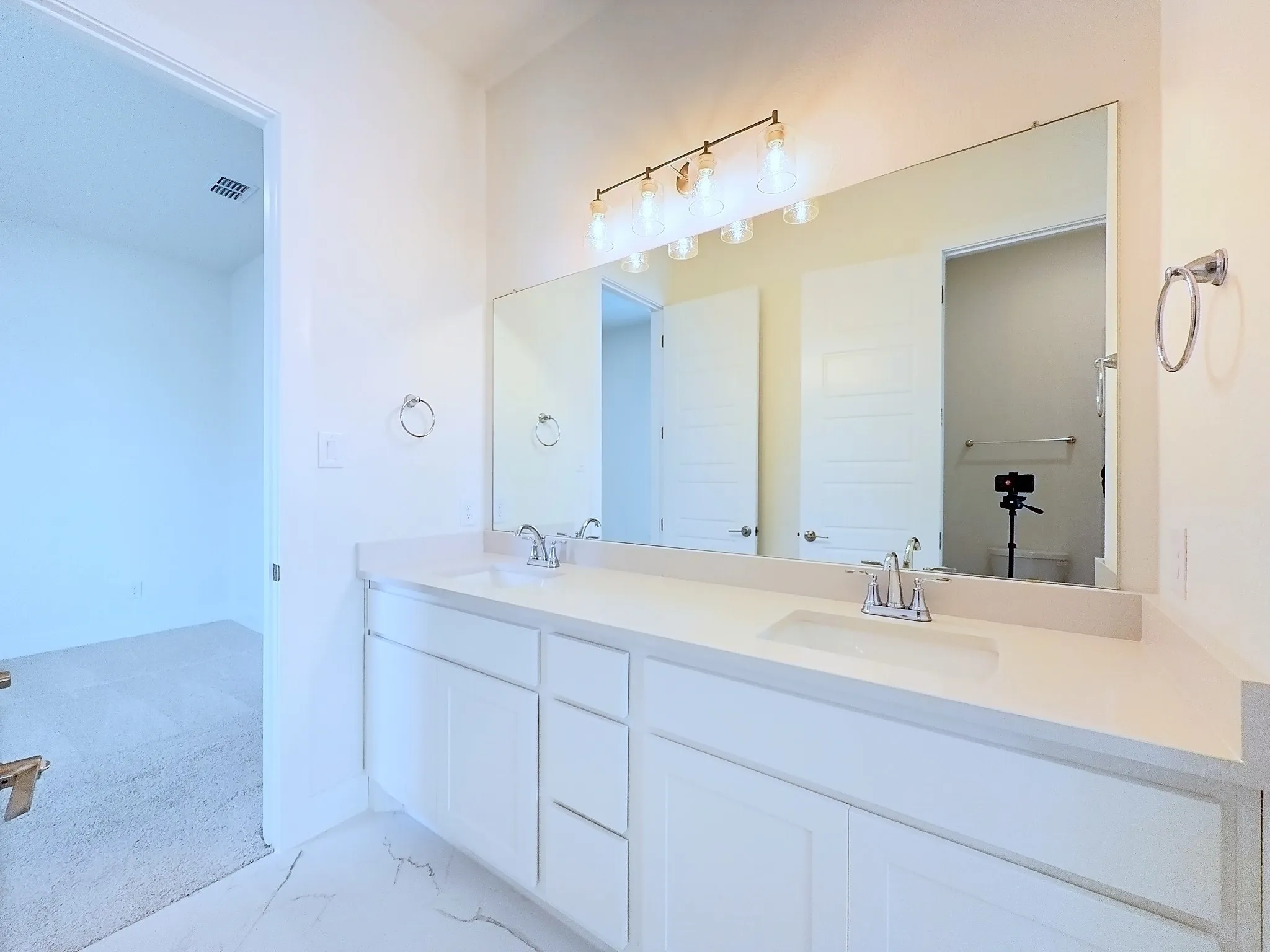 Single Family Residence For Sale in Kaufman County , 9840 Chesney Drive, Mesquite, Texas 75126, 4 Bedroom, 3 Bathroom, 2 Garage spaces, 2,610 Sqft, built in 2026, New Construction - Complete, mls#21106022, Real Estate Agent in Mesquite, Homes For Sale in Kaufman county, Homes For Sale in Mesquite, Realtor in Mesquite Texas, Real Estate Brokerage Independent Realty Texas, Luminita Cordes Realtor