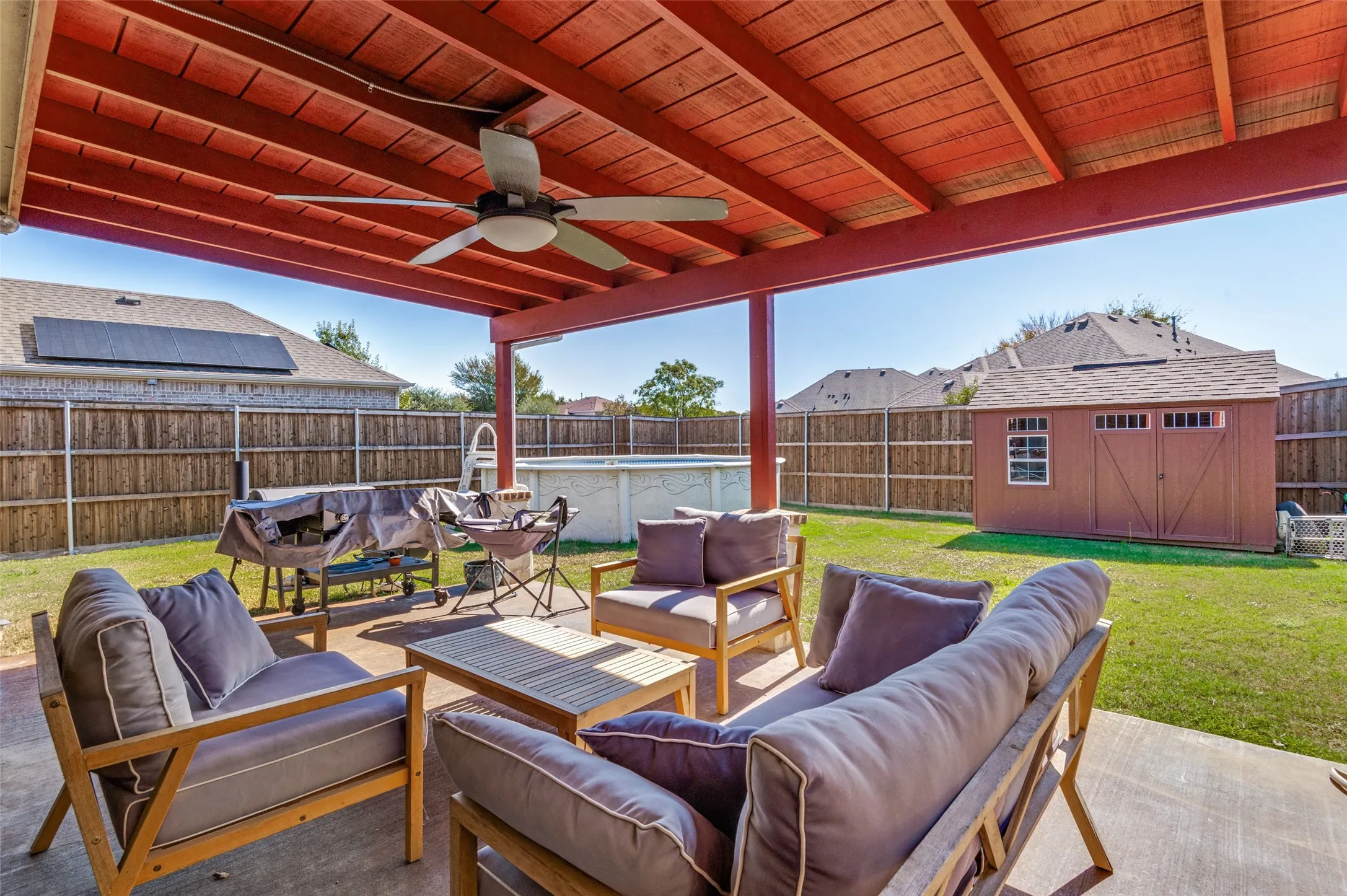 Single Family Residence For Sale in Dallas County , 1512 Ruffian Road, De Soto, Texas 75115, 4 Bedroom, 4 Bathroom, 3 Garage spaces, 3,389 Sqft, built in 2015, mls#21100753, Real Estate Agent in De Soto, Homes For Sale in Dallas county, Homes For Sale in De Soto, Realtor in De Soto Texas, Real Estate Brokerage Independent Realty Texas, Luminita Cordes Realtor