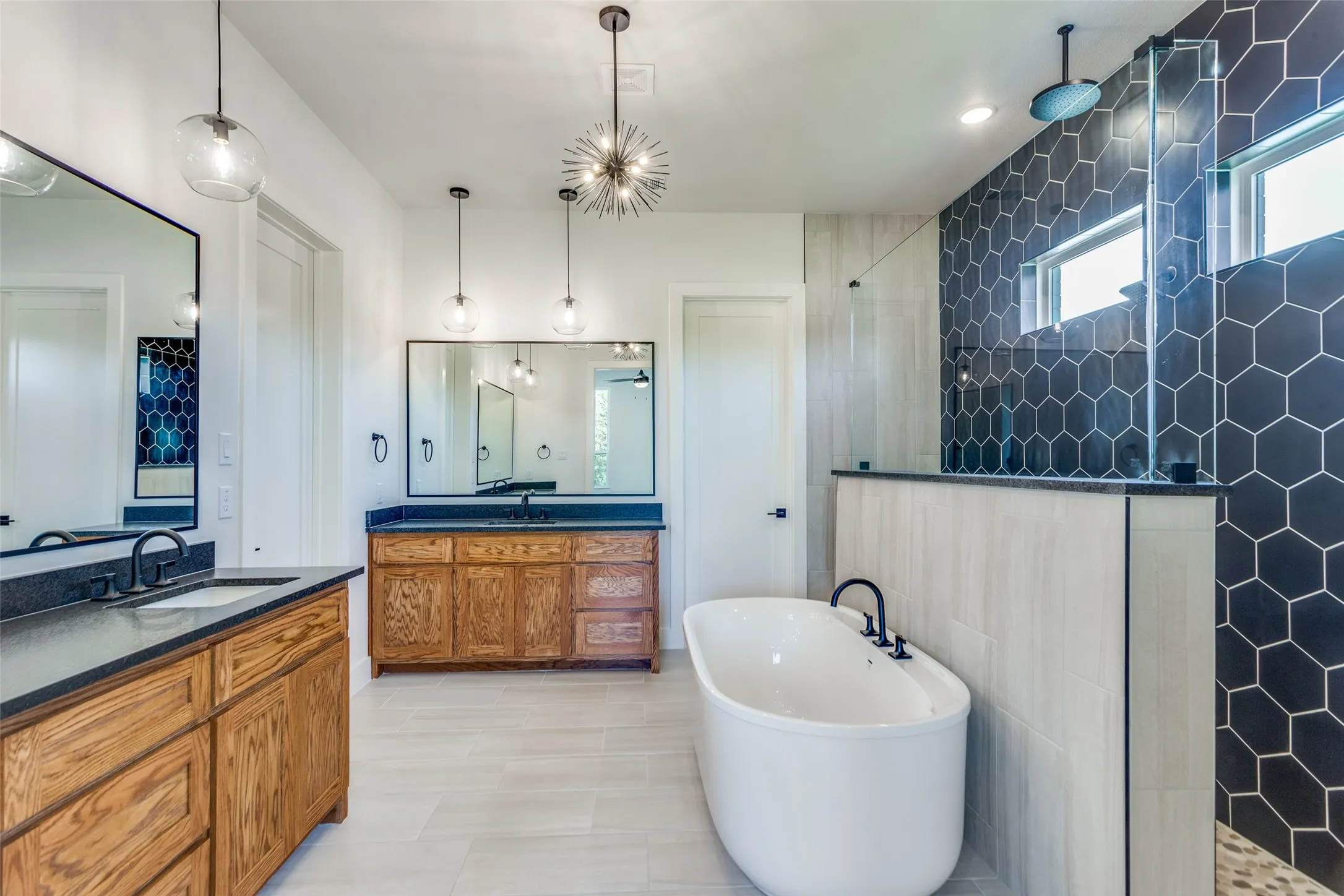 Single Family Residence For Sale in Parker County , 505 Aermotor Loop, Weatherford, Texas 76085, 4 Bedrooms, 4 Bathrooms, 2 Garage spaces, 2,694 Sqft, built in 2025, New Construction - Incomplete, Price $627,800, mls#21106121, Real Estate Agent in Weatherford, Homes For Sale in Parker county, Homes For Sale in Weatherford, Realtor in Weatherford Texas, Real Estate Brokerage Independent Realty Texas, Luminita Cordes Realtor