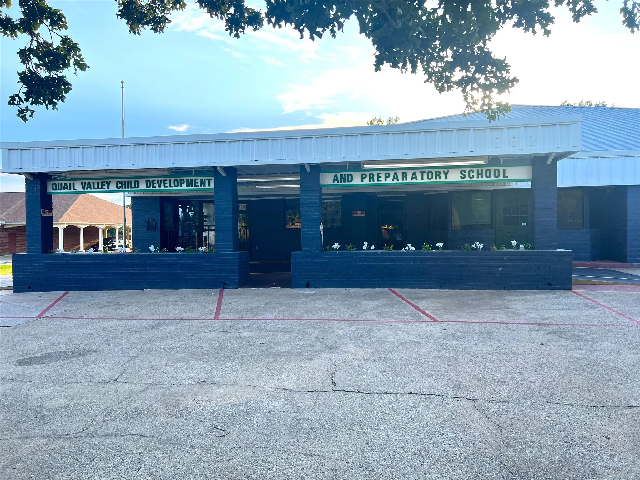Business For Sale in Denton County , 662 S Edmonds Lane, Lewisville, Texas 75067, 0, 0, Garage spaces, 0 Sqft, built in 1983, Preowned, mls#21106048, Real Estate Agent in Lewisville, Homes For Sale in Denton county, Homes For Sale in Lewisville, Realtor in Lewisville Texas, Real Estate Brokerage Independent Realty Texas, Luminita Cordes Realtor