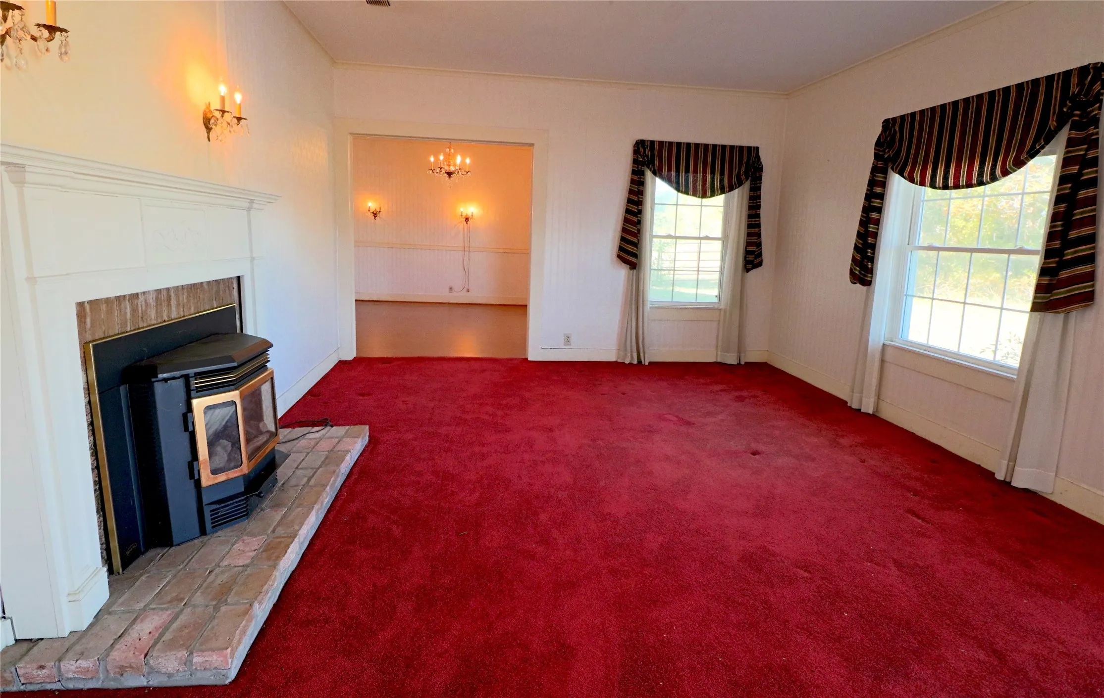 Single Family Residence For Sale in Freestone County , 1825 Fm 27 W, Wortham, Texas 76693, 3 Bedroom, 2 Bathroom, Garage spaces, 2,124 Sqft, built in 1939, mls#21106165, Real Estate Agent in Wortham, Homes For Sale in Freestone county, Homes For Sale in Wortham, Realtor in Wortham Texas, Real Estate Brokerage Independent Realty Texas, Luminita Cordes Realtor