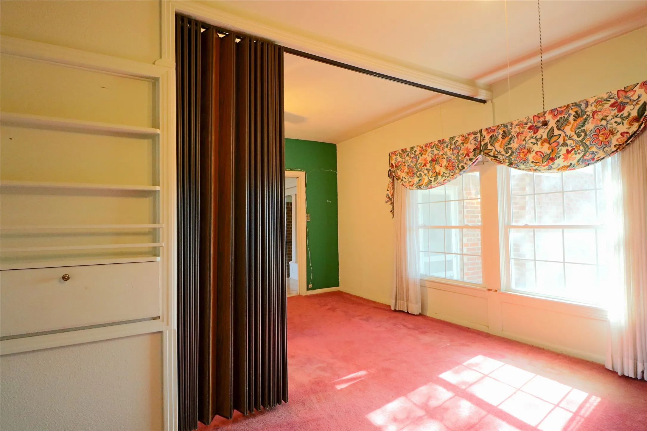 Single Family Residence For Sale in Freestone County , 1825 Fm 27 W, Wortham, Texas 76693, 3 Bedroom, 2 Bathroom, Garage spaces, 2,124 Sqft, built in 1939, mls#21106165, Real Estate Agent in Wortham, Homes For Sale in Freestone county, Homes For Sale in Wortham, Realtor in Wortham Texas, Real Estate Brokerage Independent Realty Texas, Luminita Cordes Realtor