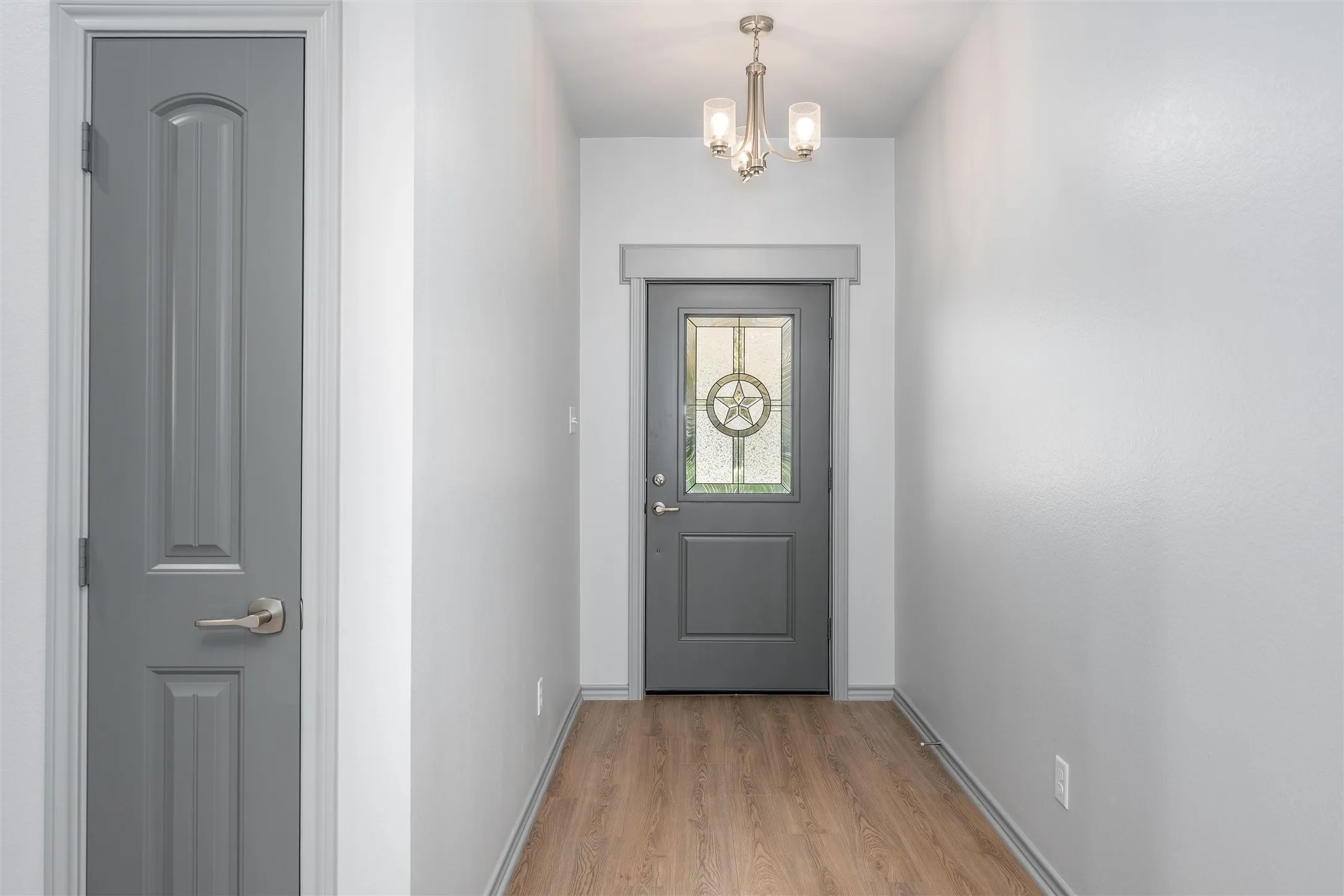 Single Family Residence For Sale in Henderson County , 213 Anchor Lane, Gun Barrel City, Texas 75156, 3 Bedroom, 3 Bathroom, 2 Garage spaces, 1,701 Sqft, built in 2025, New Construction - Complete, mls#21106228, Real Estate Agent in Gun Barrel City, Homes For Sale in Henderson county, Homes For Sale in Gun Barrel City, Realtor in Gun Barrel City Texas, Real Estate Brokerage Independent Realty Texas, Luminita Cordes Realtor