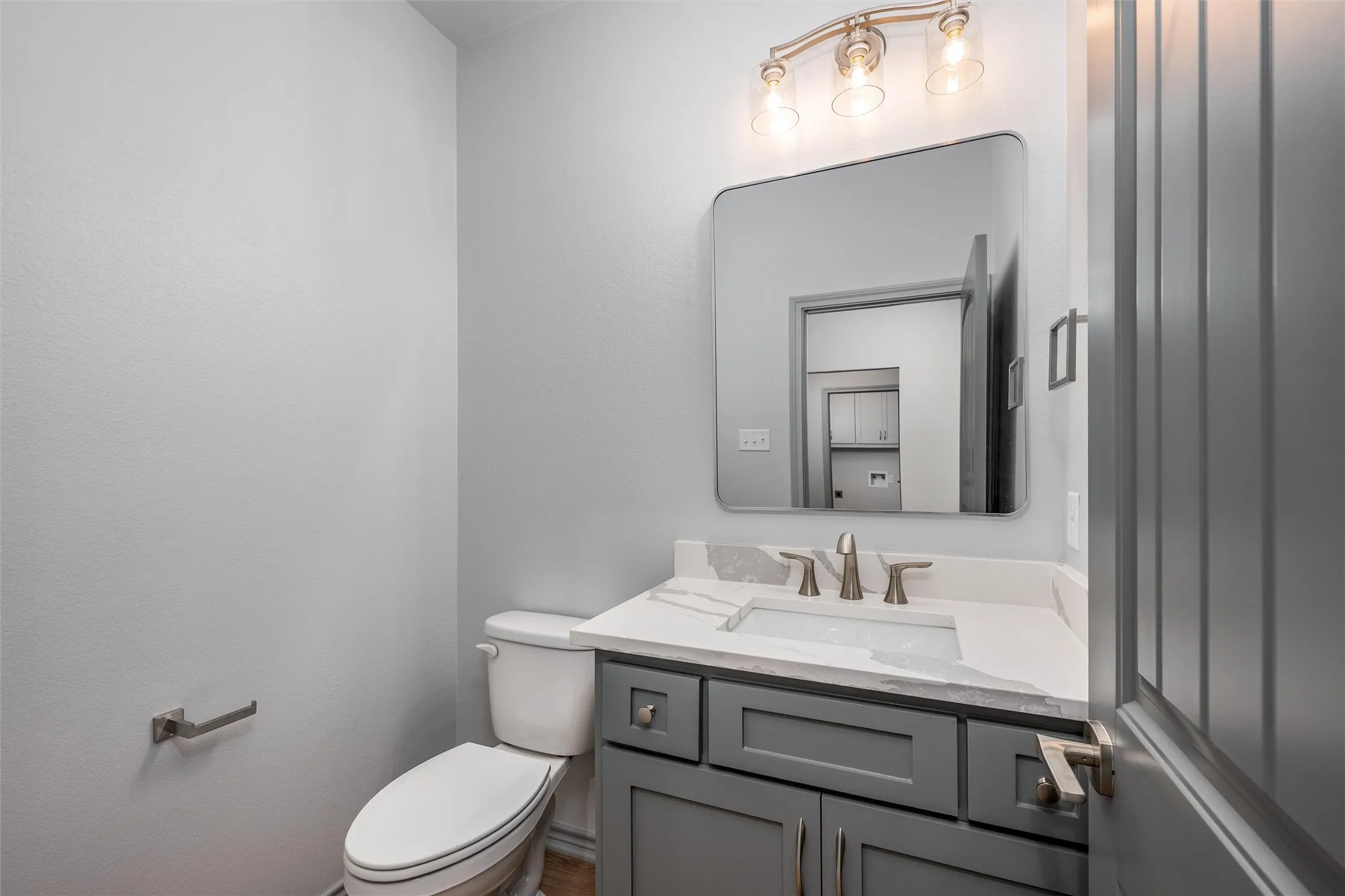 Single Family Residence For Sale in Henderson County , 213 Anchor Lane, Gun Barrel City, Texas 75156, 3 Bedroom, 3 Bathroom, 2 Garage spaces, 1,701 Sqft, built in 2025, New Construction - Complete, mls#21106228, Real Estate Agent in Gun Barrel City, Homes For Sale in Henderson county, Homes For Sale in Gun Barrel City, Realtor in Gun Barrel City Texas, Real Estate Brokerage Independent Realty Texas, Luminita Cordes Realtor