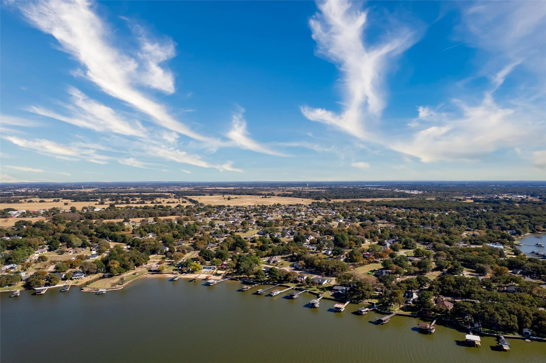 Single Family Residence For Sale in Henderson County , 213 Anchor Lane, Gun Barrel City, Texas 75156, 3 Bedroom, 3 Bathroom, 2 Garage spaces, 1,701 Sqft, built in 2025, New Construction - Complete, mls#21106228, Real Estate Agent in Gun Barrel City, Homes For Sale in Henderson county, Homes For Sale in Gun Barrel City, Realtor in Gun Barrel City Texas, Real Estate Brokerage Independent Realty Texas, Luminita Cordes Realtor