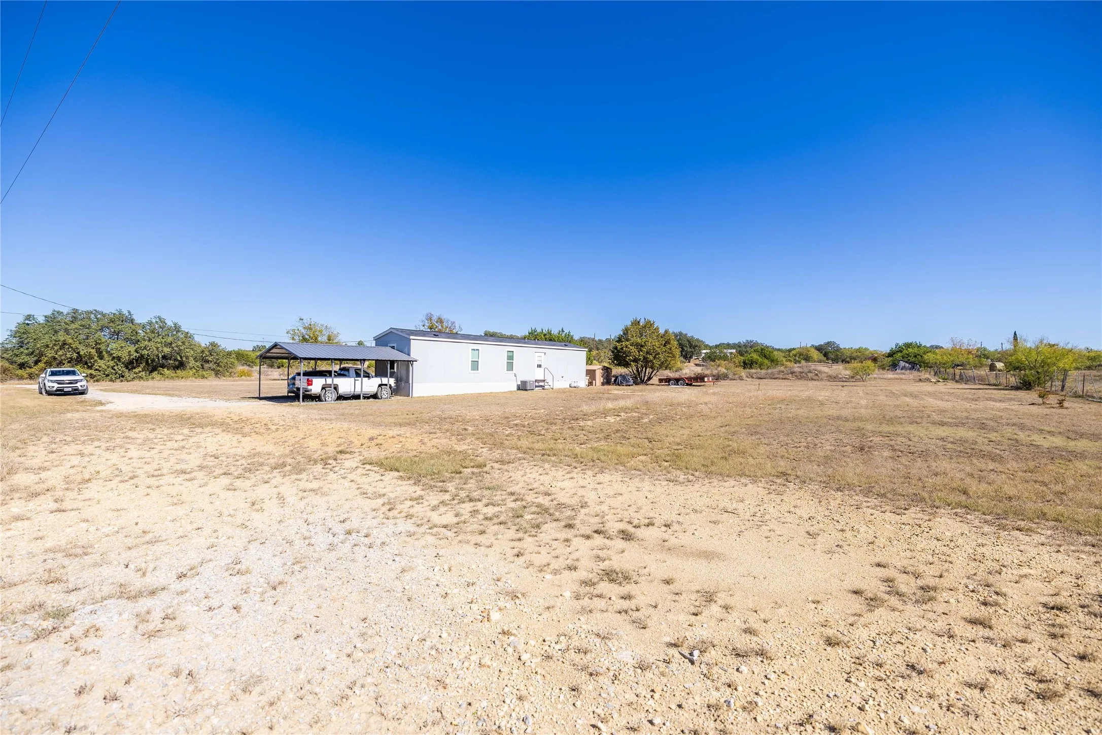Manufactured Home For Sale in Brown County , 6935 County Road 467, Brownwood, Texas 76801, 2 Bedroom, 1 Bathroom, Garage spaces, 784 Sqft, built in 2024, Preowned, mls#21103441, Real Estate Agent in Brownwood, Homes For Sale in Brown county, Homes For Sale in Brownwood, Realtor in Brownwood Texas, Real Estate Brokerage Independent Realty Texas, Luminita Cordes Realtor