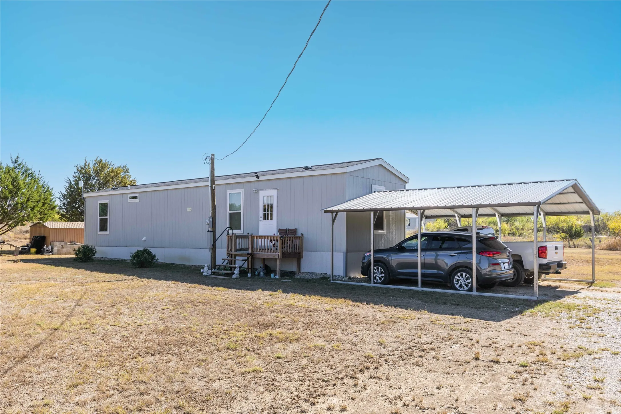 Manufactured Home For Sale in Brown County , 6935 County Road 467, Brownwood, Texas 76801, 2 Bedroom, 1 Bathroom, Garage spaces, 784 Sqft, built in 2024, Preowned, mls#21103441, Real Estate Agent in Brownwood, Homes For Sale in Brown county, Homes For Sale in Brownwood, Realtor in Brownwood Texas, Real Estate Brokerage Independent Realty Texas, Luminita Cordes Realtor