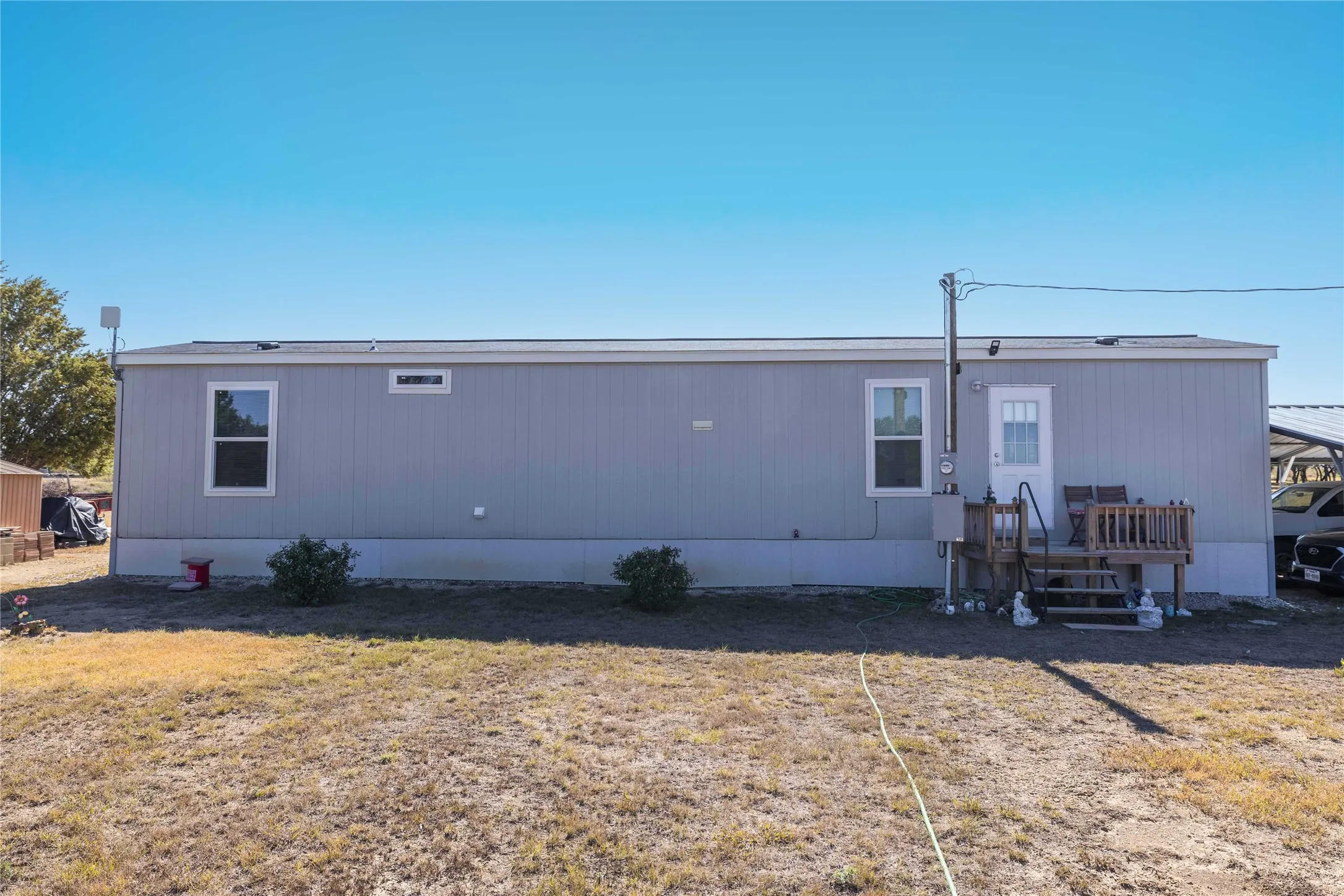Manufactured Home For Sale in Brown County , 6935 County Road 467, Brownwood, Texas 76801, 2 Bedroom, 1 Bathroom, Garage spaces, 784 Sqft, built in 2024, Preowned, mls#21103441, Real Estate Agent in Brownwood, Homes For Sale in Brown county, Homes For Sale in Brownwood, Realtor in Brownwood Texas, Real Estate Brokerage Independent Realty Texas, Luminita Cordes Realtor