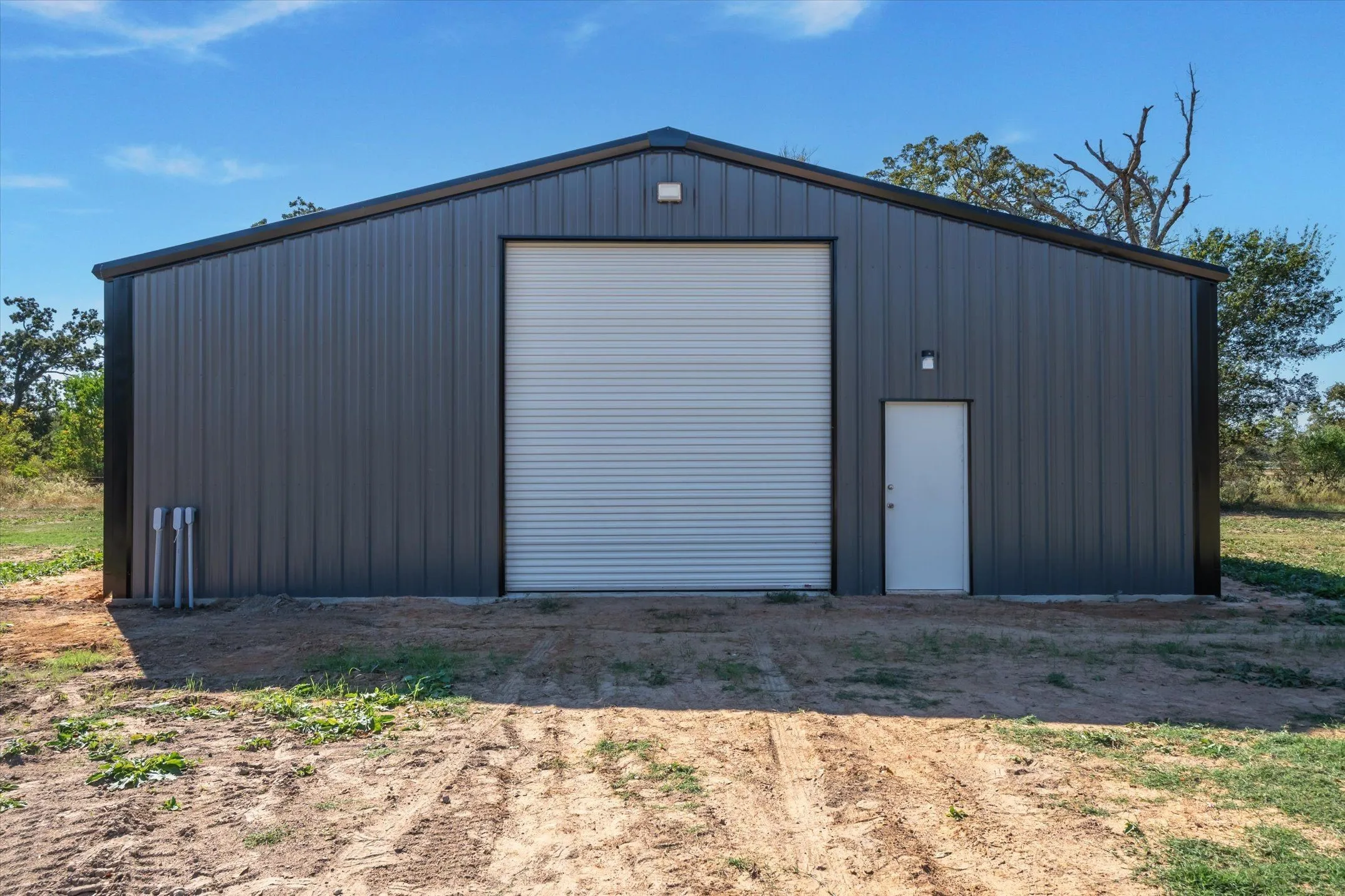 Retail For Sale in Wood County , 806 County Road 2918, Mineola, Texas 75410, 0, 0, Garage spaces, 0 Sqft, built in 2025, mls#21095593, Real Estate Agent in Mineola, Homes For Sale in Wood county, Homes For Sale in Mineola, Realtor in Mineola Texas, Real Estate Brokerage Independent Realty Texas, Luminita Cordes Realtor