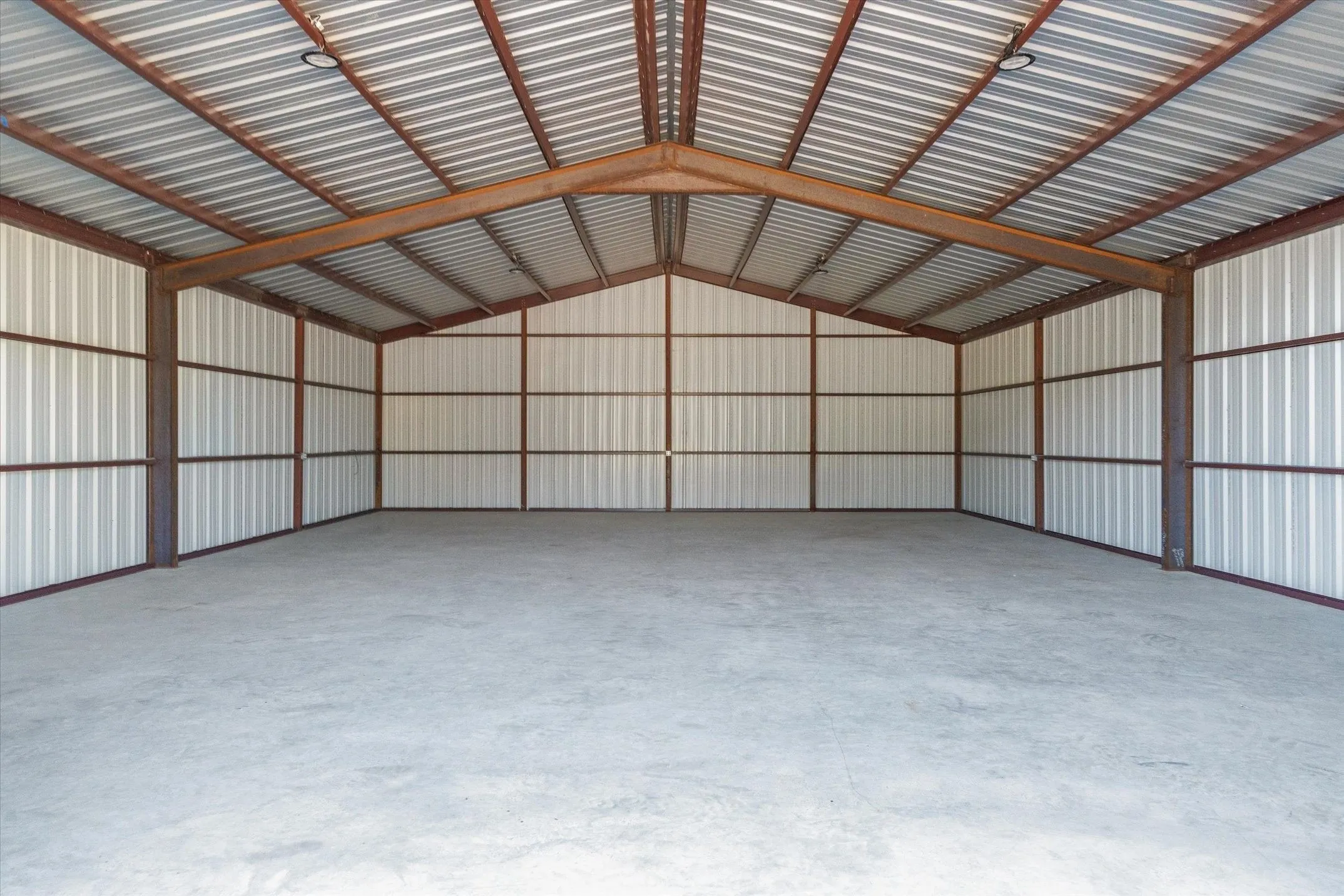 Retail For Sale in Wood County , 806 County Road 2918, Mineola, Texas 75410, 0, 0, Garage spaces, 0 Sqft, built in 2025, mls#21095593, Real Estate Agent in Mineola, Homes For Sale in Wood county, Homes For Sale in Mineola, Realtor in Mineola Texas, Real Estate Brokerage Independent Realty Texas, Luminita Cordes Realtor