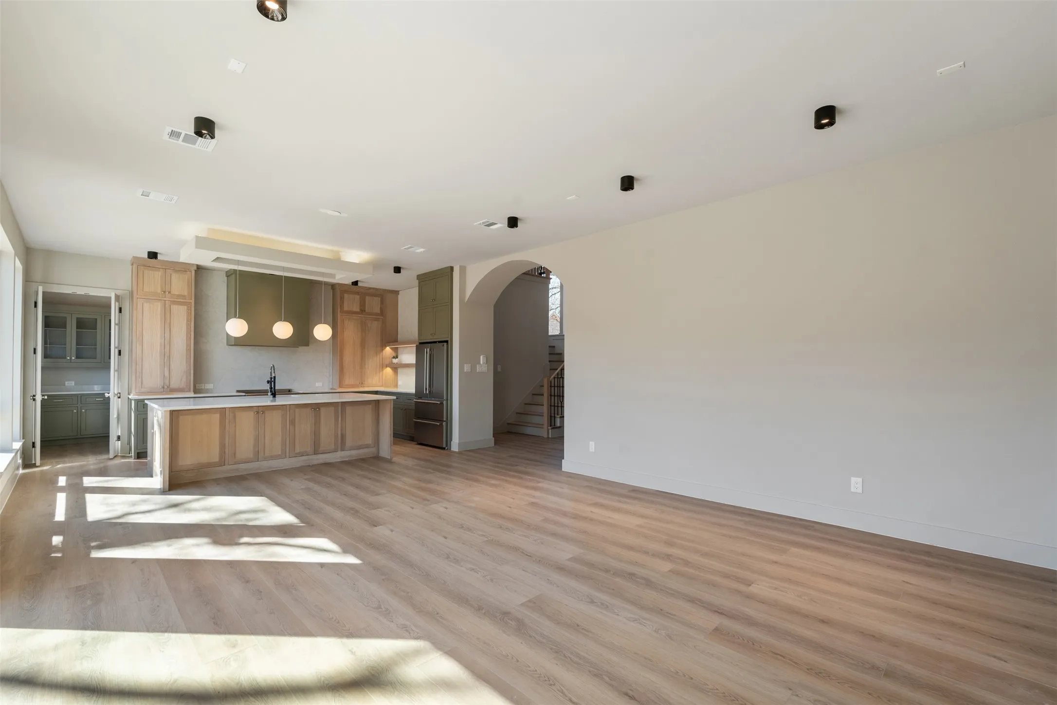 Single Family Residence For Sale in Henderson County , 116 Pinnacle Club Drive, Mabank, Texas 75156, 3 Bedroom, 3 Bathroom, 2 Garage spaces, 2,600 Sqft, built in 2025, New Construction - Incomplete, mls#21106278, Real Estate Agent in Mabank, Homes For Sale in Henderson county, Homes For Sale in Mabank, Realtor in Mabank Texas, Real Estate Brokerage Independent Realty Texas, Luminita Cordes Realtor