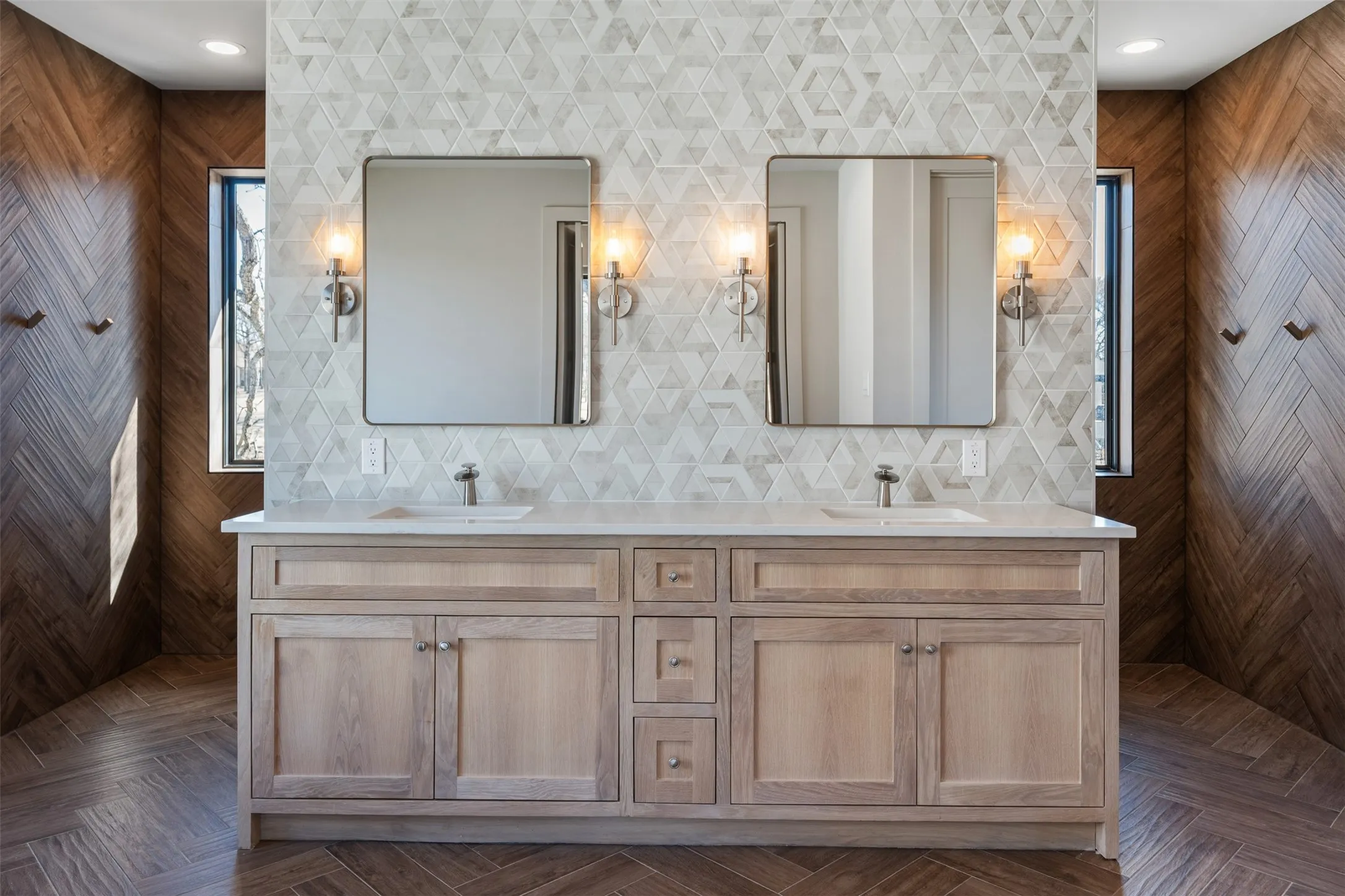 Single Family Residence For Sale in Henderson County , 116 Pinnacle Club Drive, Mabank, Texas 75156, 3 Bedroom, 3 Bathroom, 2 Garage spaces, 2,600 Sqft, built in 2025, New Construction - Incomplete, mls#21106278, Real Estate Agent in Mabank, Homes For Sale in Henderson county, Homes For Sale in Mabank, Realtor in Mabank Texas, Real Estate Brokerage Independent Realty Texas, Luminita Cordes Realtor