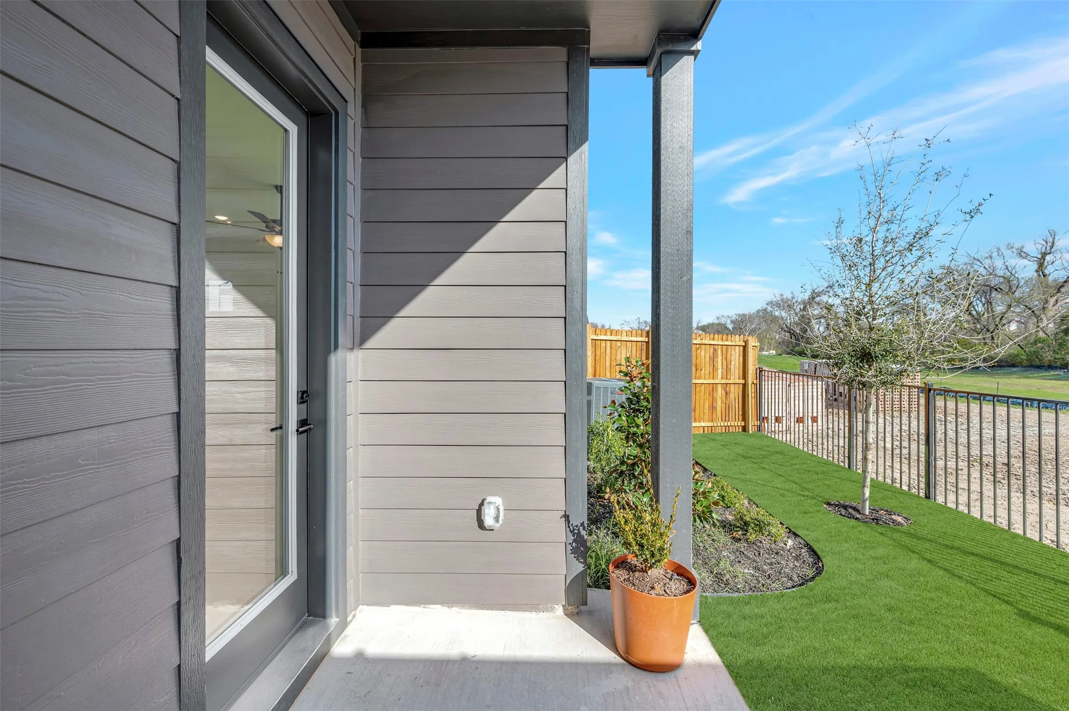 Single Family Residence For Sale in Tarrant County , 5849 Water Bridge Lane, Fort Worth, Texas 76109, 3 Bedroom, 4 Bathroom, 2 Garage spaces, 2,457 Sqft, built in 2025, mls#21106460, Real Estate Agent in Fort Worth, Homes For Sale in Tarrant county, Homes For Sale in Fort Worth, Realtor in Fort Worth Texas, Real Estate Brokerage Independent Realty Texas, Luminita Cordes Realtor