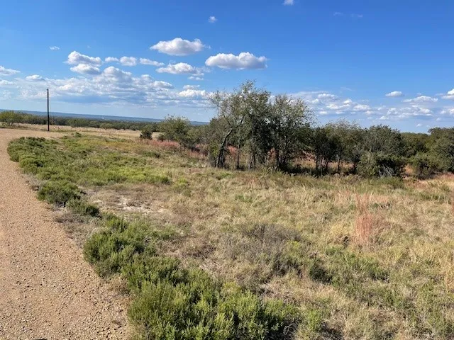 Looking towards the cul-de-sac along the road frontage