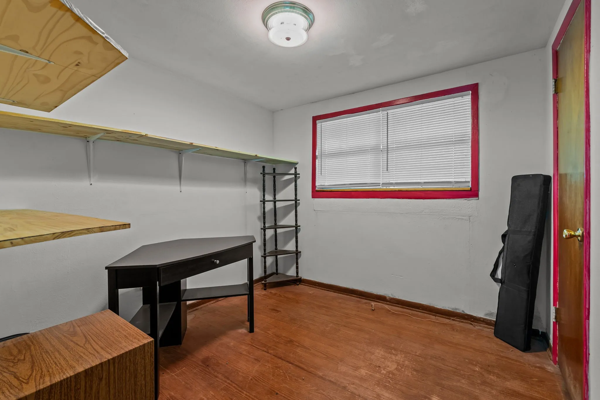 Single Family Residence For Sale in Wise County , 205 College Street, Chico, Texas 76431, 3 Bedrooms, 1 Bathroom, Garage spaces, 840 Sqft, built in 1960, Preowned, Price $169,999, mls#21105898, Real Estate Agent in Chico, Homes For Sale in Wise county, Homes For Sale in Chico, Realtor in Chico Texas, Real Estate Brokerage Independent Realty Texas, Luminita Cordes Realtor