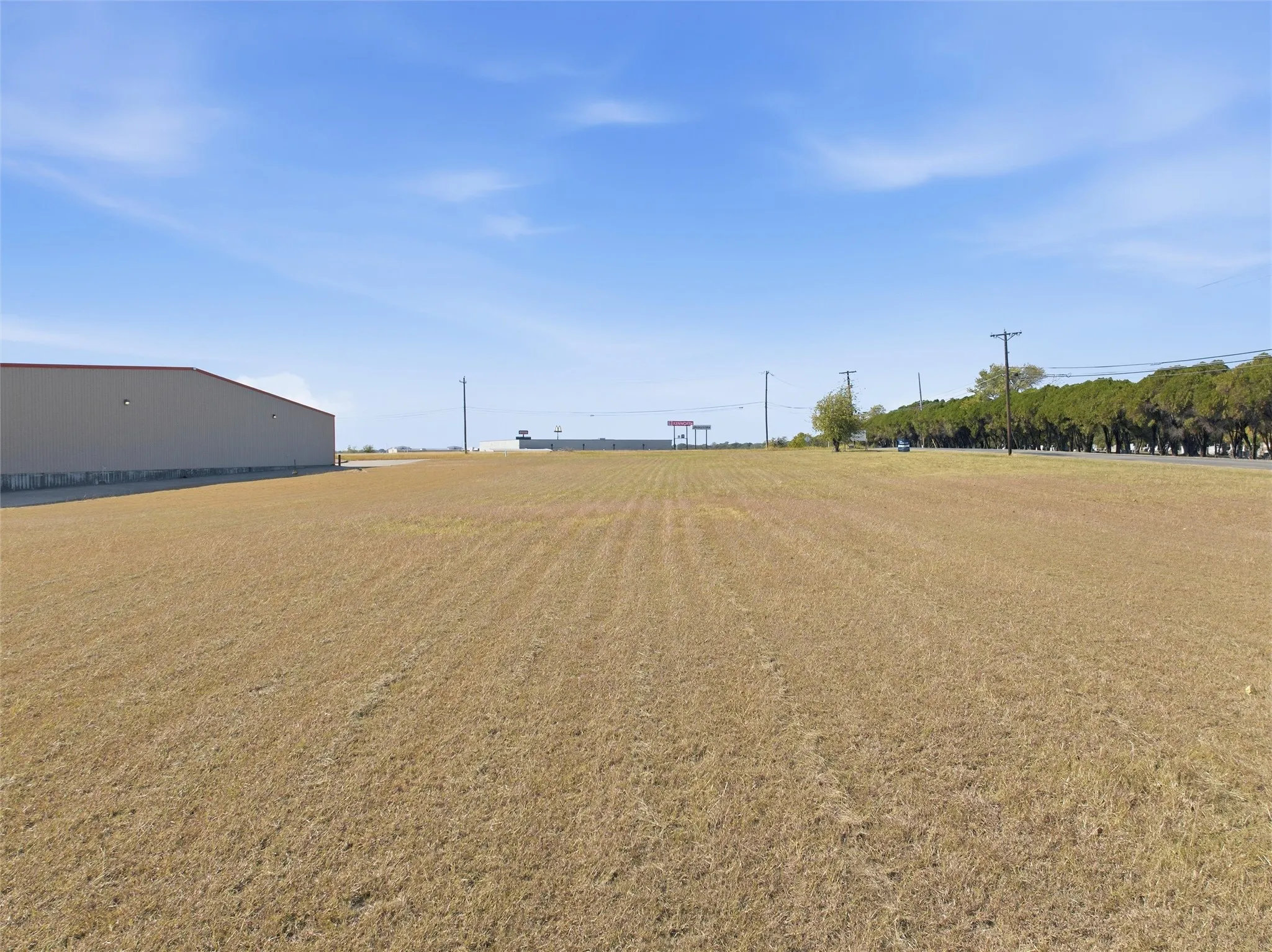View of yard featuring a rural view