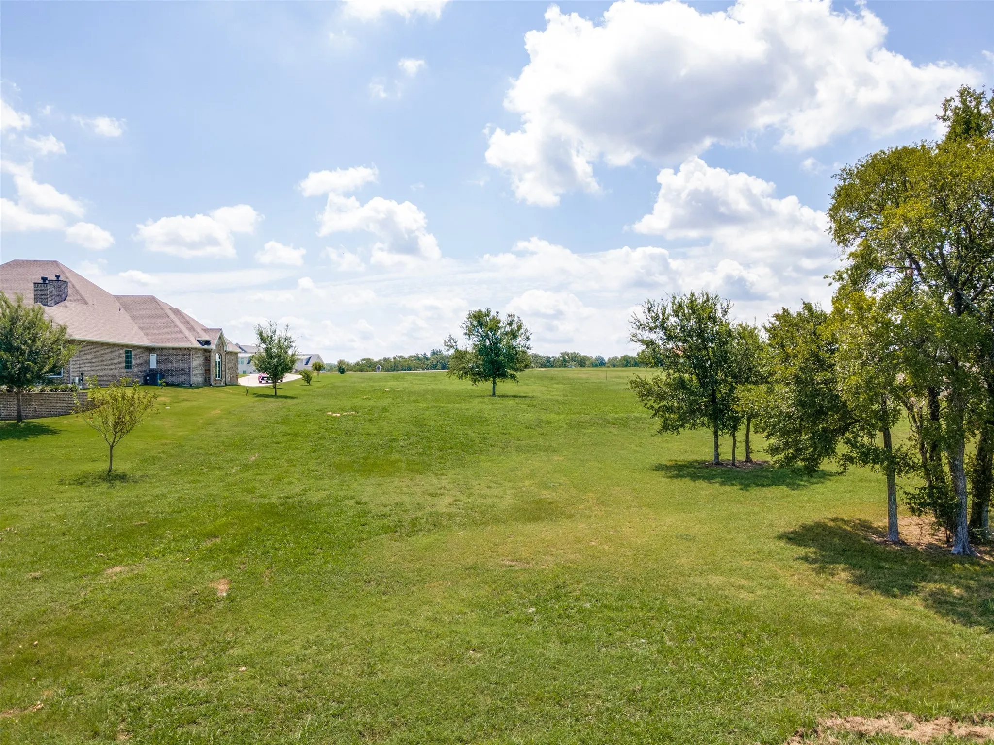 Unimproved Land For Sale in Navarro County , Lot 25 Sandy Cove Court, Streetman, Texas 75859, 0, 0, Garage spaces, 0 Sqft, built in 0, Price $265,000, mls#21106993, Real Estate Agent in Streetman, Homes For Sale in Navarro county, Homes For Sale in Streetman, Realtor in Streetman Texas, Real Estate Brokerage Independent Realty Texas, Luminita Cordes Realtor