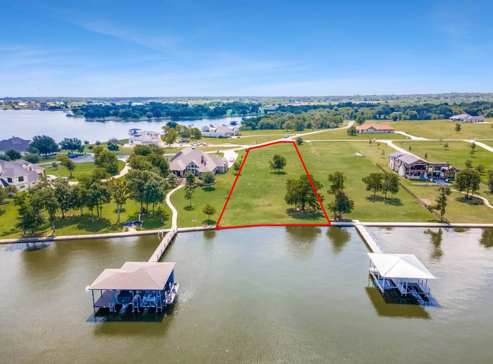 Unimproved Land For Sale in Navarro County , Lot 25 Sandy Cove Court, Streetman, Texas 75859, 0, 0, Garage spaces, 0 Sqft, built in 0, Price $265,000, mls#21106993, Real Estate Agent in Streetman, Homes For Sale in Navarro county, Homes For Sale in Streetman, Realtor in Streetman Texas, Real Estate Brokerage Independent Realty Texas, Luminita Cordes Realtor