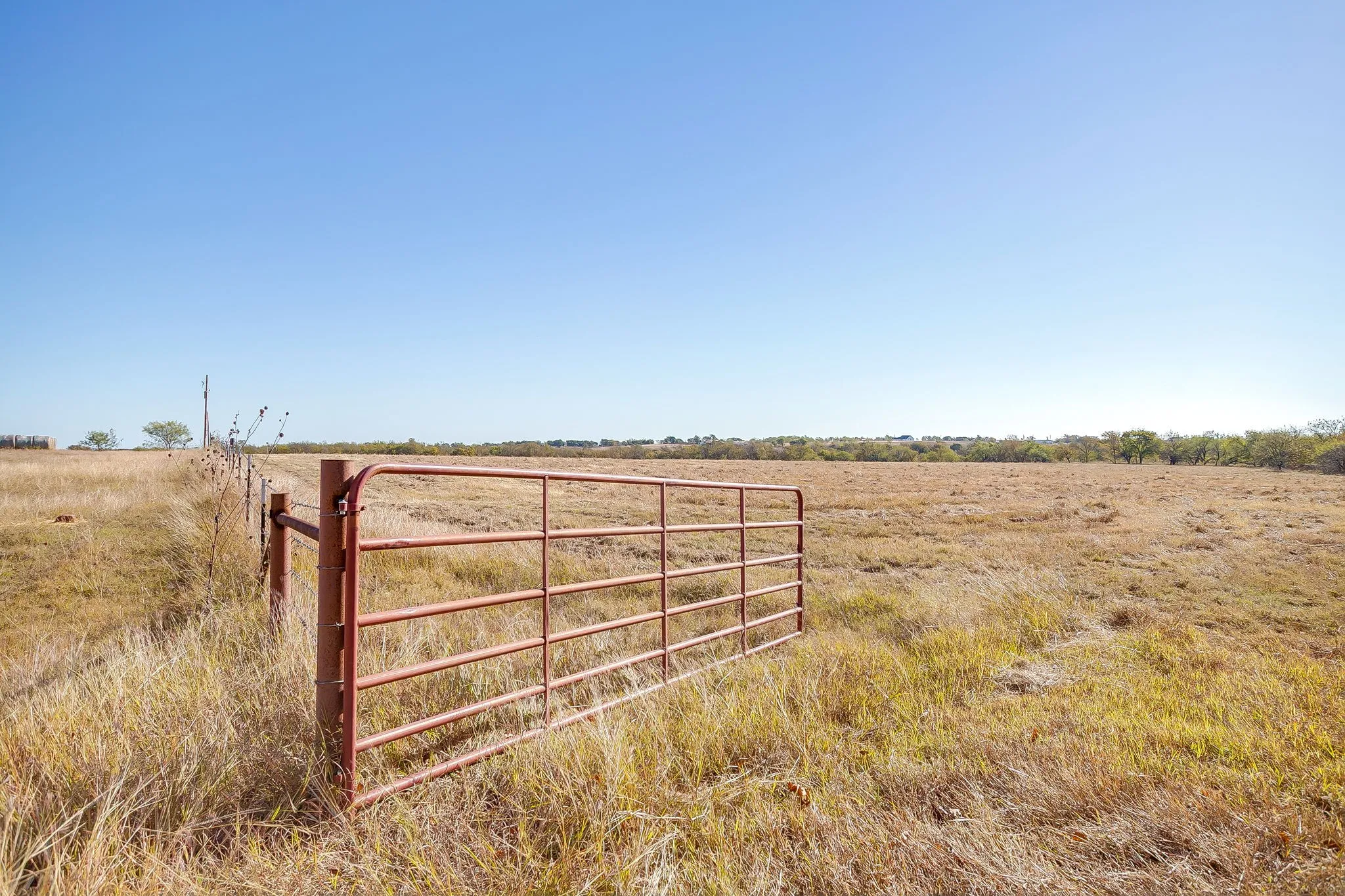 Unimproved Land For Sale in Johnson County , 6821 County Road 302, Grandview, Texas 76050, 0, 0, Garage spaces, 0 Sqft, built in 0, Price $682,500, mls#21106886, Real Estate Agent in Grandview, Homes For Sale in Johnson county, Homes For Sale in Grandview, Realtor in Grandview Texas, Real Estate Brokerage Independent Realty Texas, Luminita Cordes Realtor