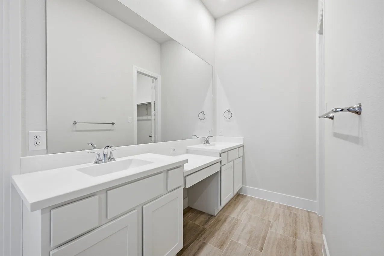 Single Family Residence For Sale in Grayson County , 5048 Westhaven Circle, Denison, Texas 75020, 3 Bedroom, 3 Bathroom, 2 Garage spaces, 2,120 Sqft, built in 2025, New Construction - Incomplete, mls#21107141, Real Estate Agent in Denison, Homes For Sale in Grayson county, Homes For Sale in Denison, Realtor in Denison Texas, Real Estate Brokerage Independent Realty Texas, Luminita Cordes Realtor