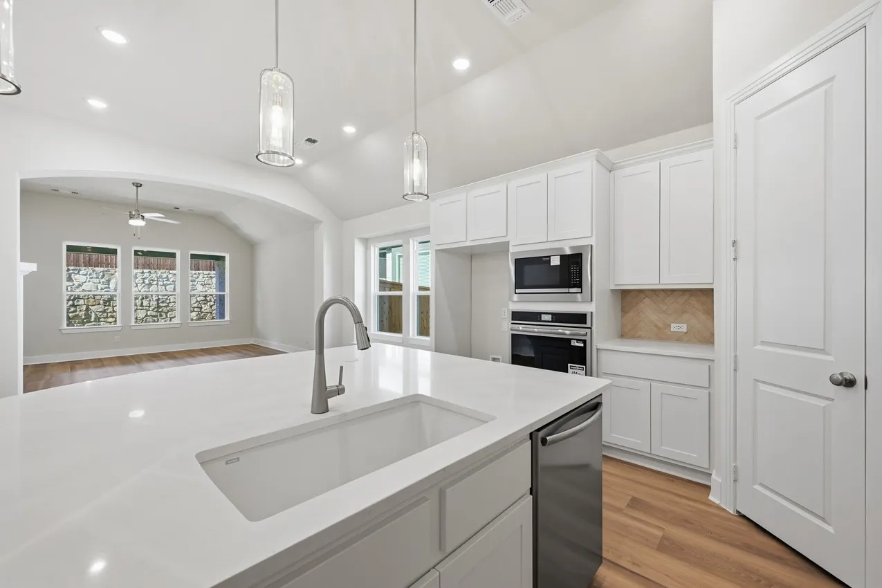 Single Family Residence For Sale in Grayson County , 5048 Westhaven Circle, Denison, Texas 75020, 3 Bedroom, 3 Bathroom, 2 Garage spaces, 2,120 Sqft, built in 2025, New Construction - Incomplete, mls#21107141, Real Estate Agent in Denison, Homes For Sale in Grayson county, Homes For Sale in Denison, Realtor in Denison Texas, Real Estate Brokerage Independent Realty Texas, Luminita Cordes Realtor