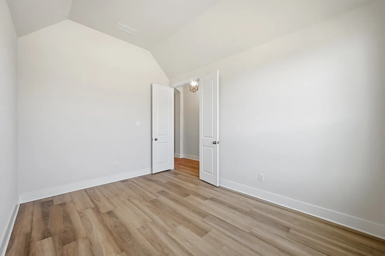 Single Family Residence For Sale in Grayson County , 5048 Westhaven Circle, Denison, Texas 75020, 3 Bedroom, 3 Bathroom, 2 Garage spaces, 2,120 Sqft, built in 2025, New Construction - Incomplete, mls#21107141, Real Estate Agent in Denison, Homes For Sale in Grayson county, Homes For Sale in Denison, Realtor in Denison Texas, Real Estate Brokerage Independent Realty Texas, Luminita Cordes Realtor
